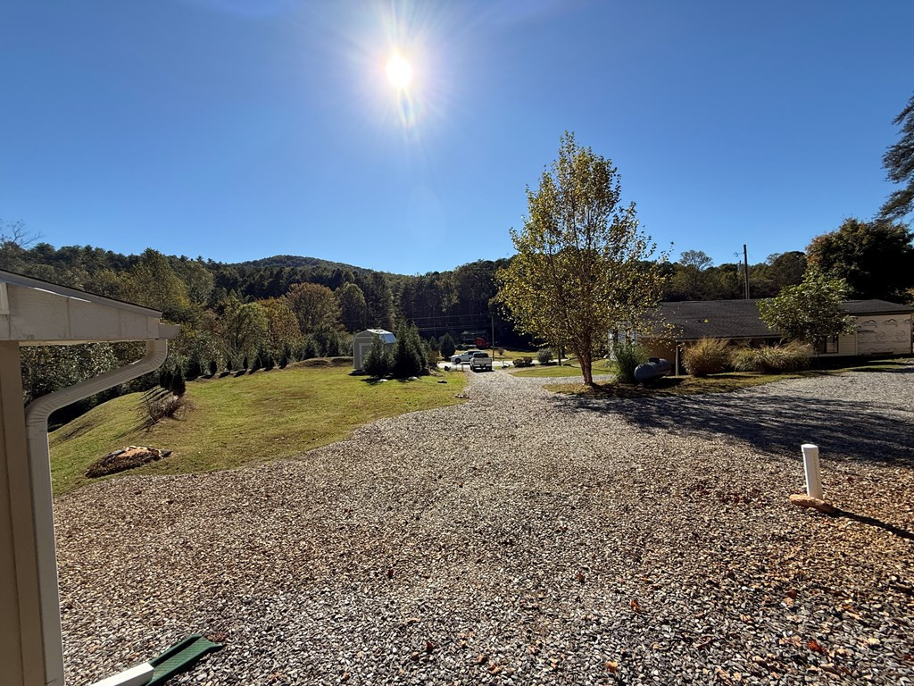 7430 Highway 294