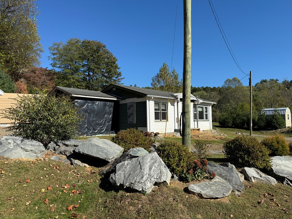 7430 Highway 294
