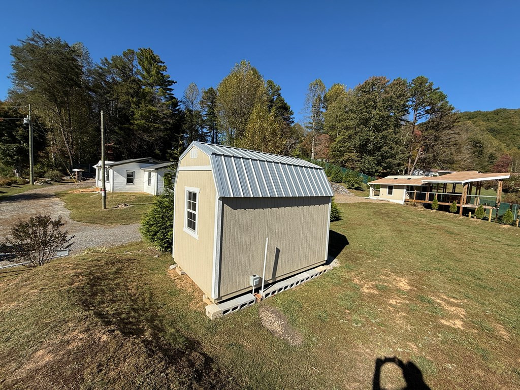 7430 Highway 294