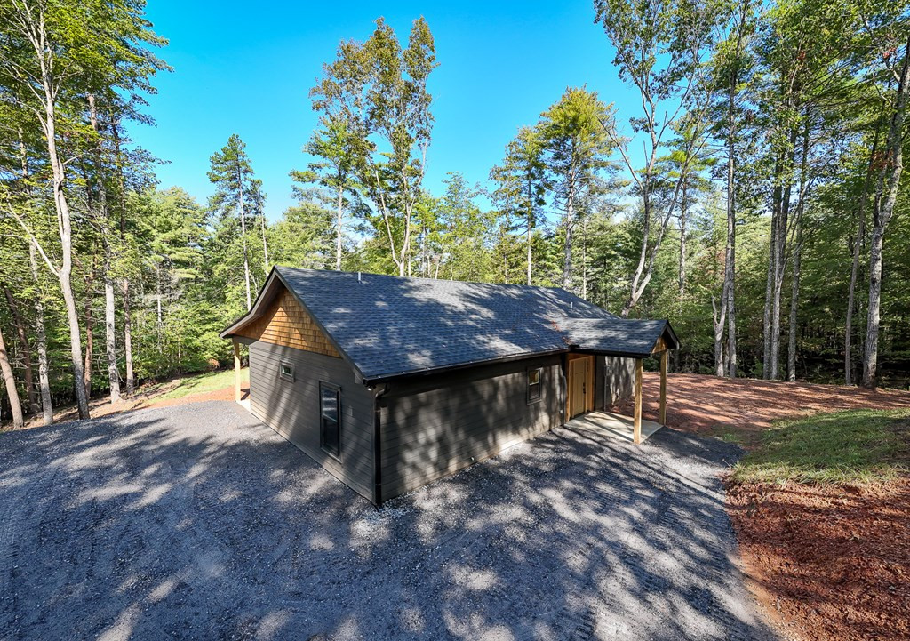 1117 Poor House Mountian Trail