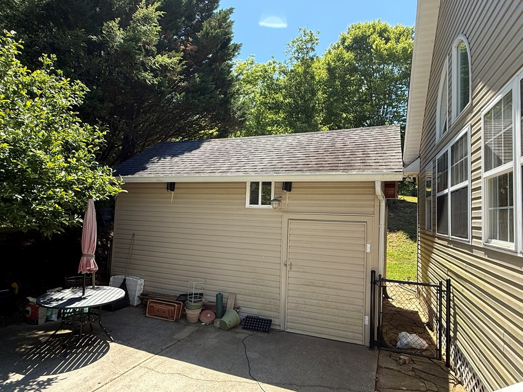 77 Settawig Trace