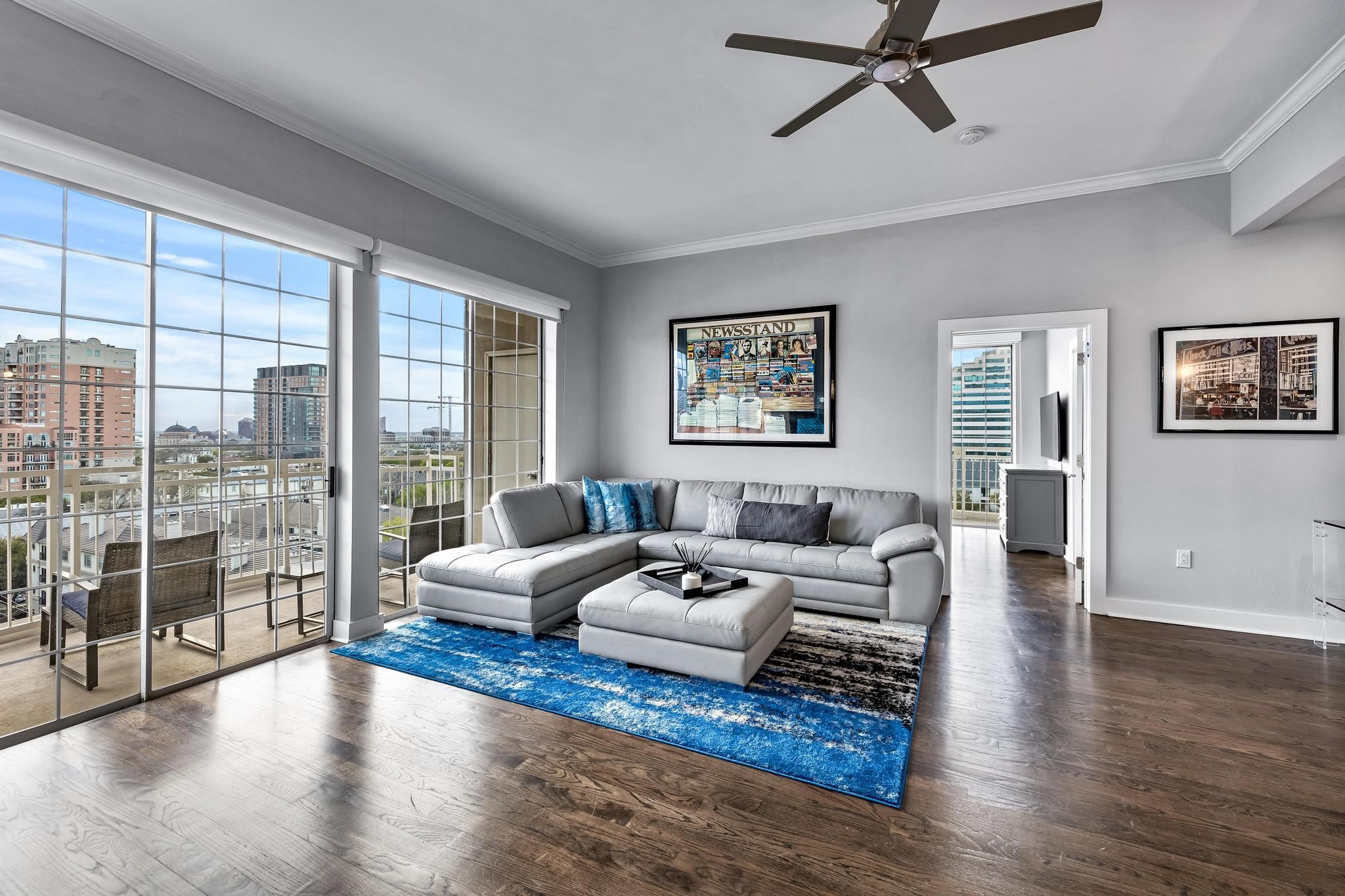 3225 Turtle Creek Boulevard Unit: 1024