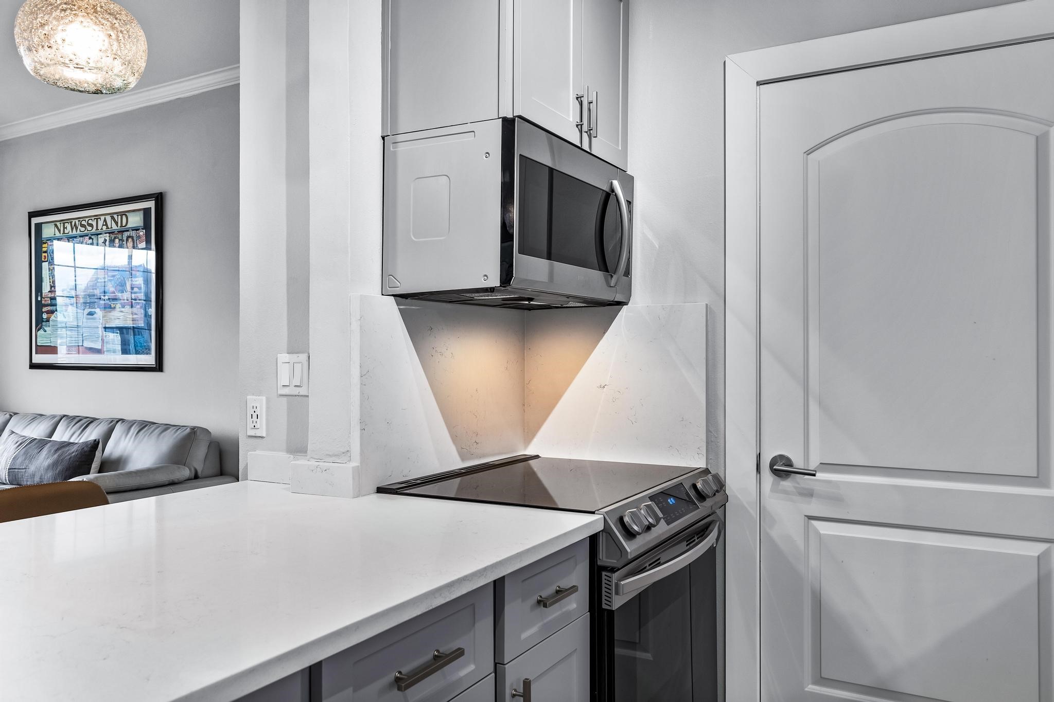 3225 Turtle Creek Boulevard Unit: 1024