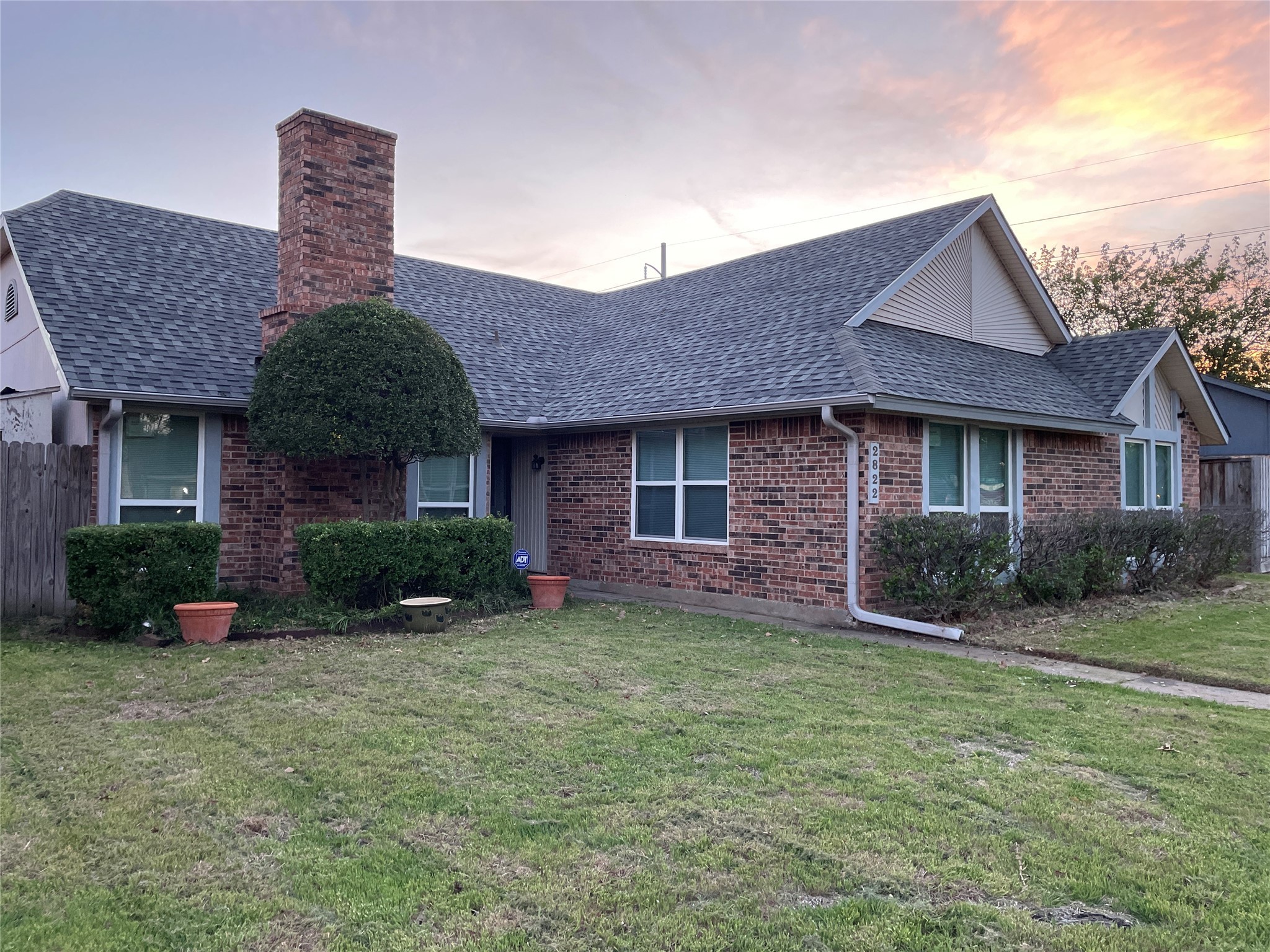 2822 Brookcrest Drive