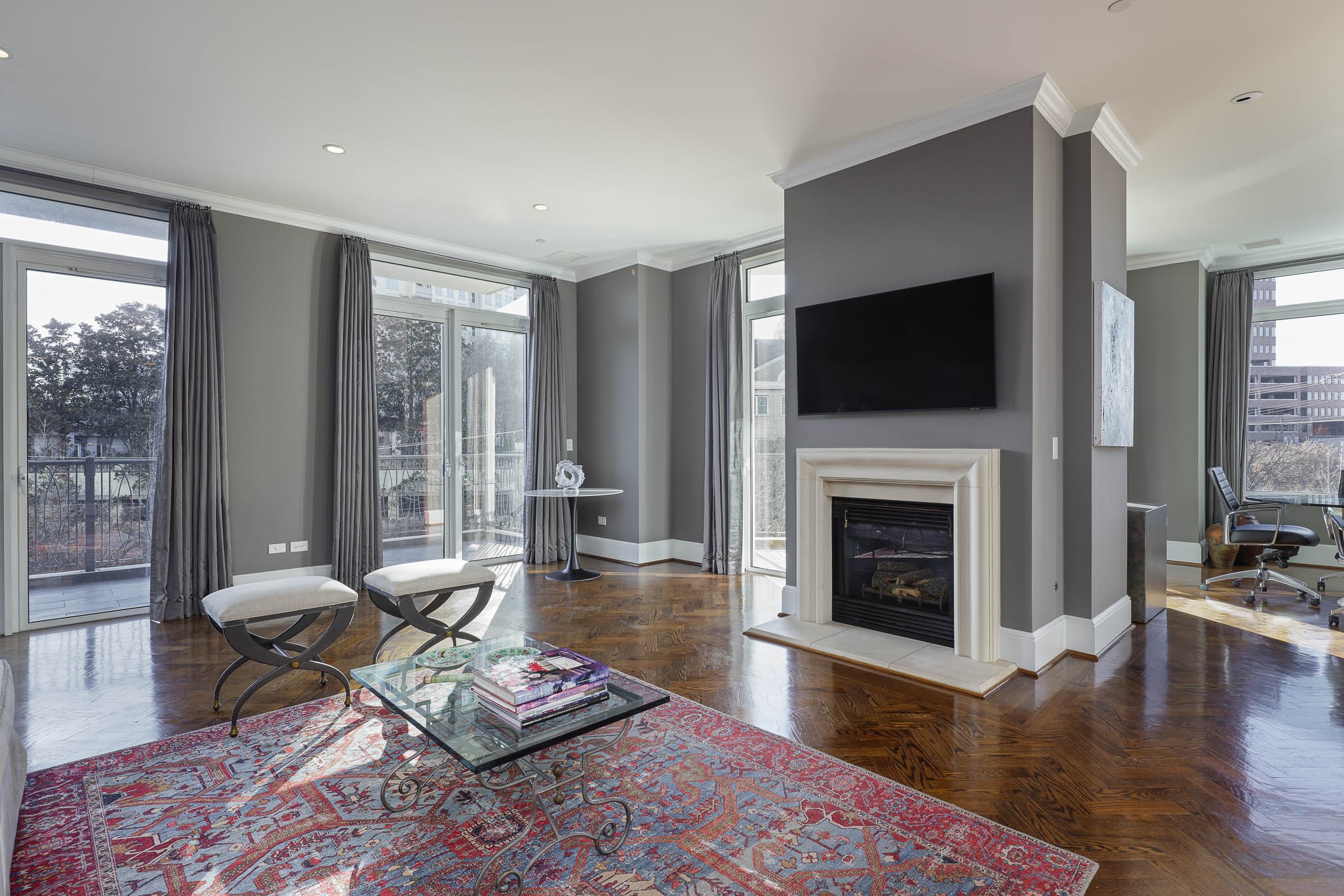 3505 Turtle Creek Boulevard Unit: 4E