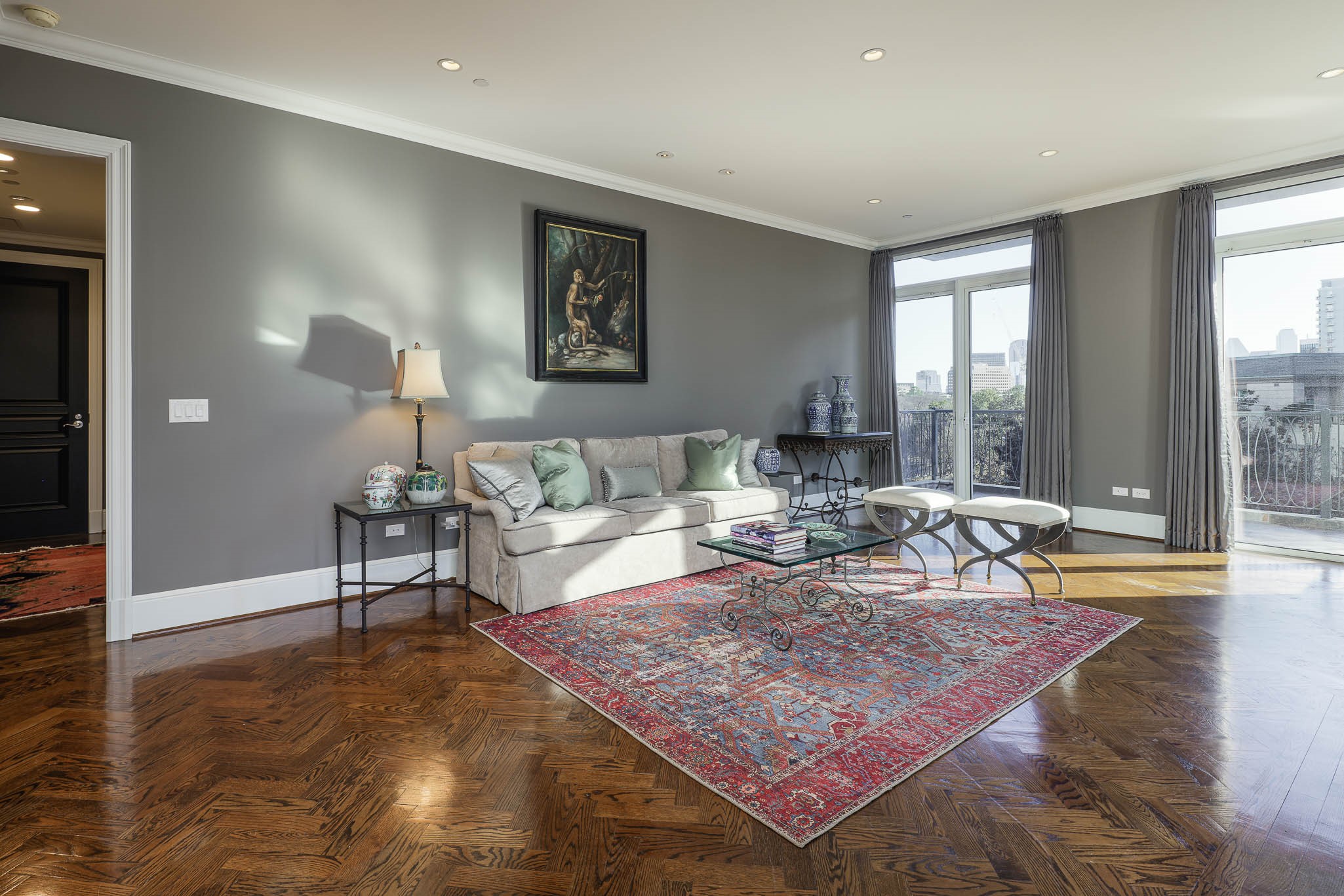 3505 Turtle Creek Boulevard Unit: 4E