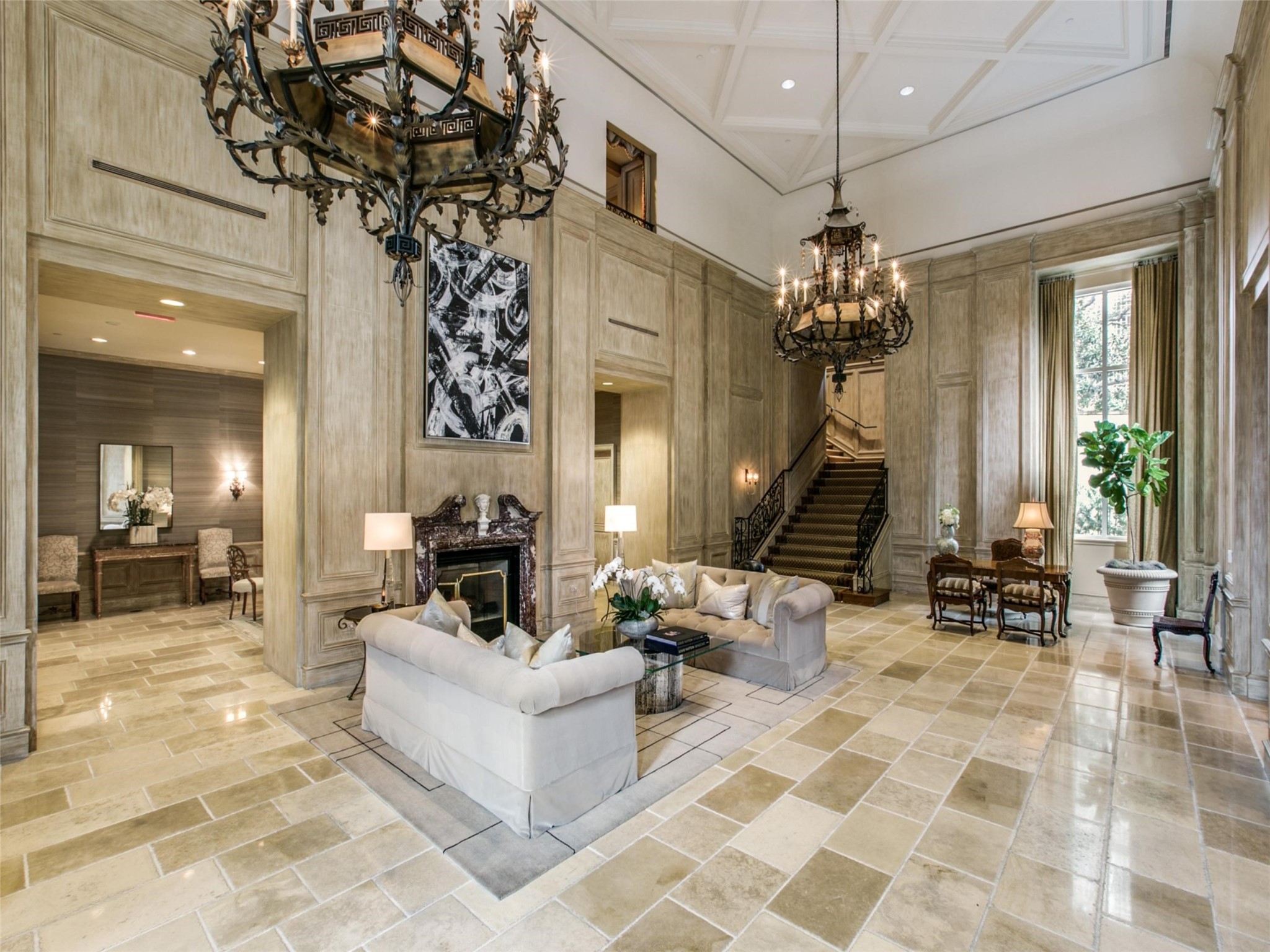 3505 Turtle Creek Boulevard Unit: 4E