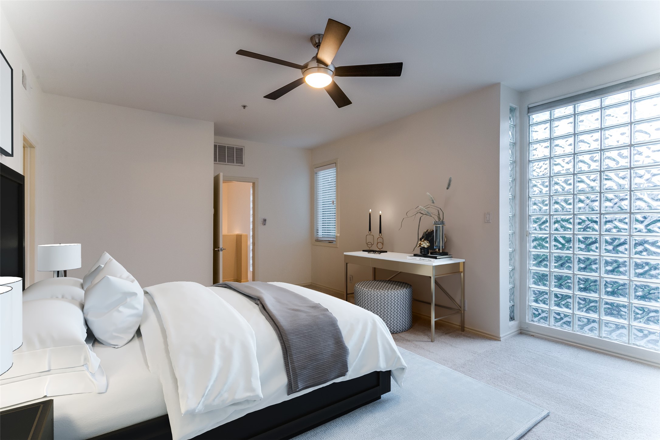 4040 Avondale Avenue 401