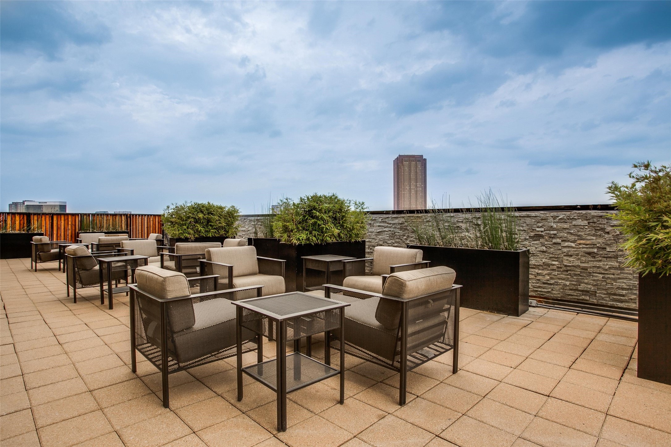 3110 Thomas Avenue 504