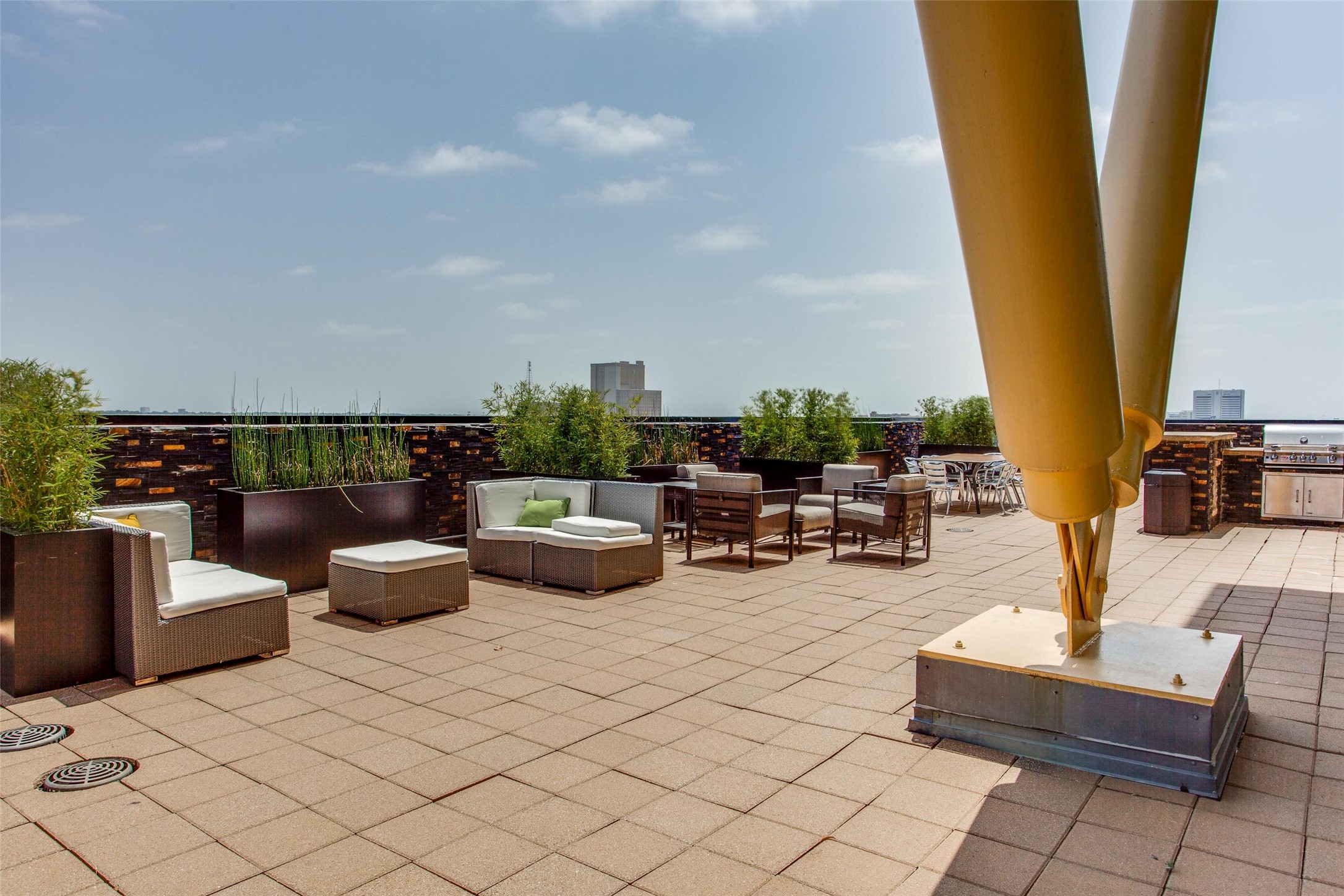 3110 Thomas Avenue 504