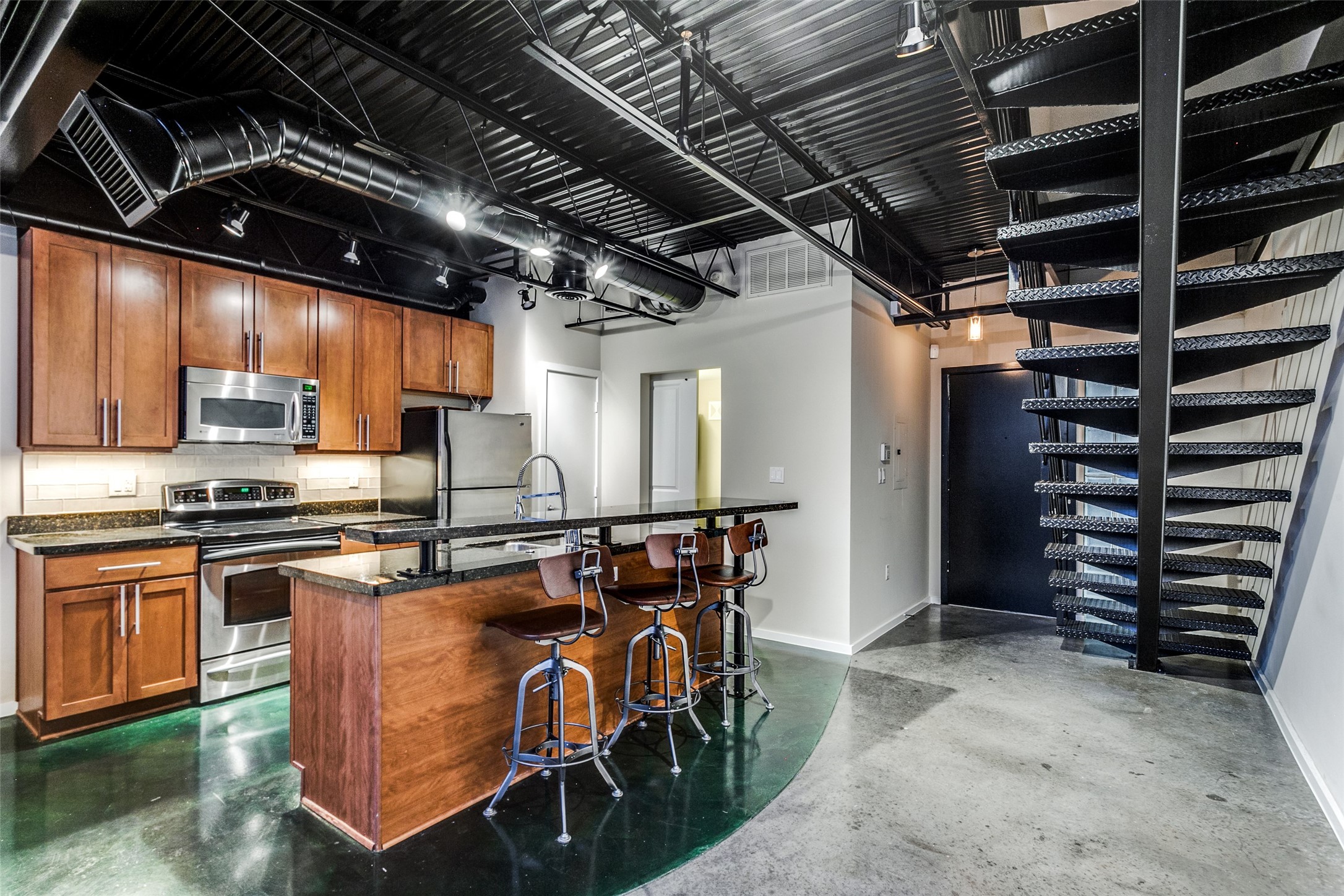 3110 Thomas Avenue 504