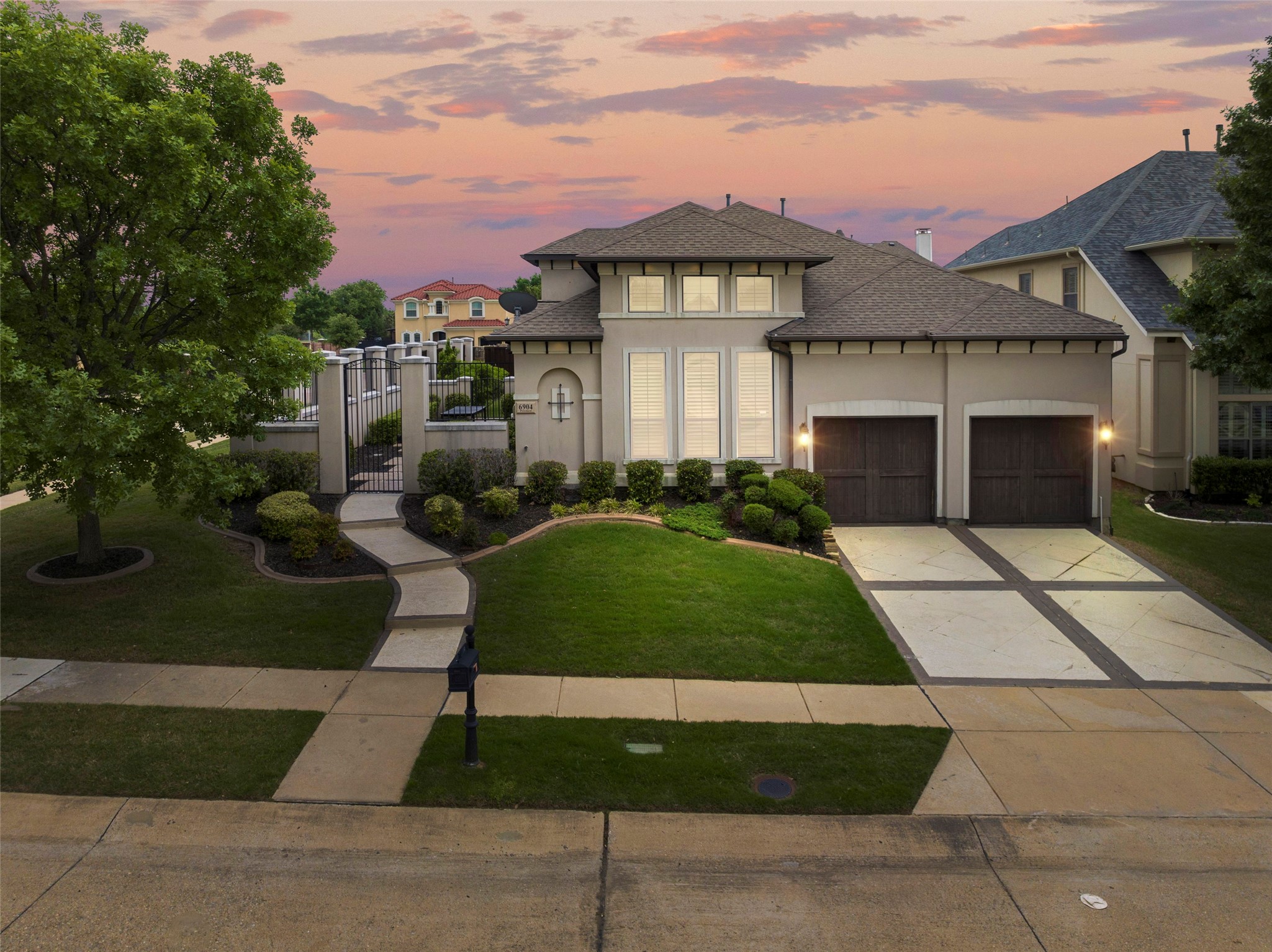 6904 Pritchard Lane