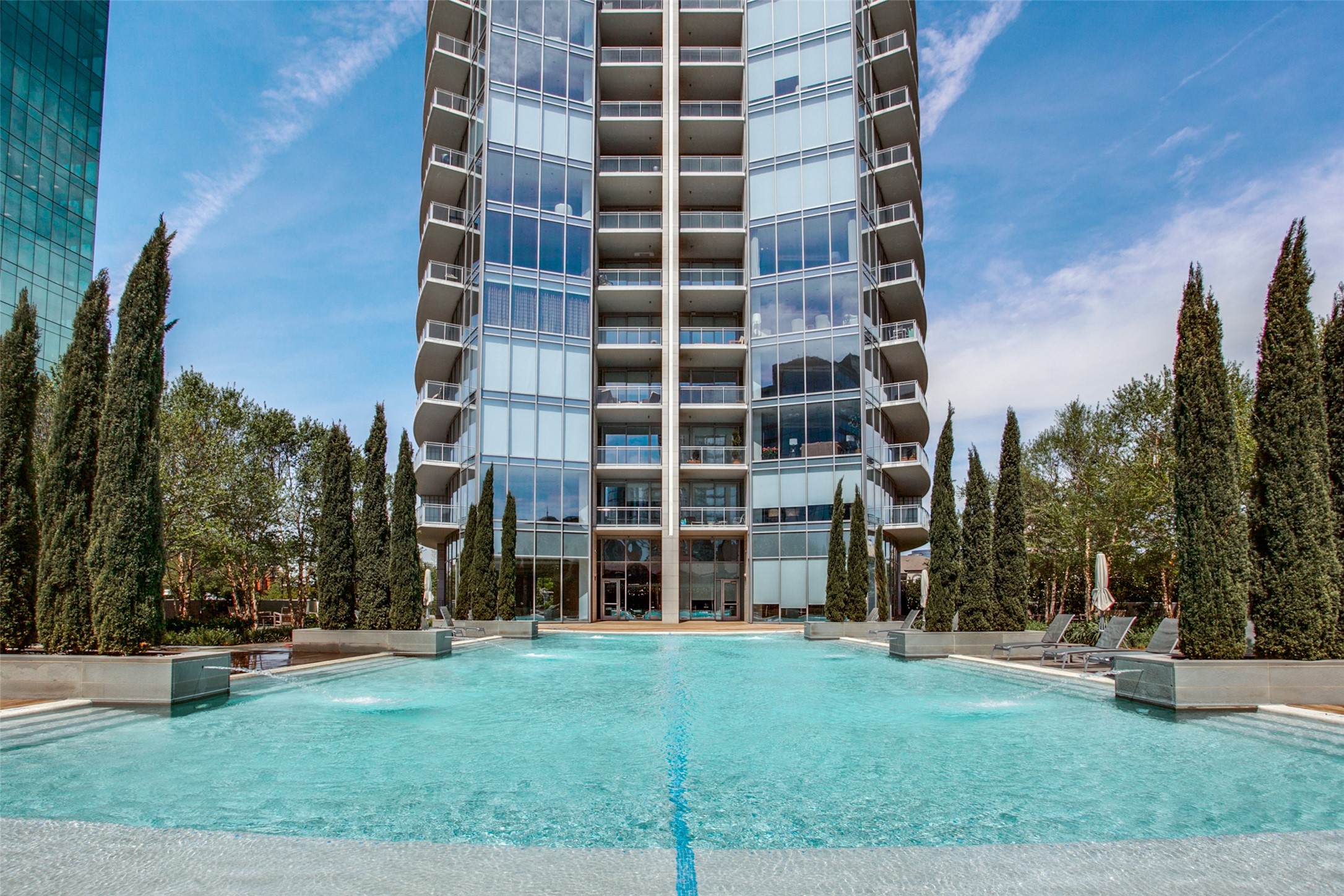 2900 Mckinnon Street 1904