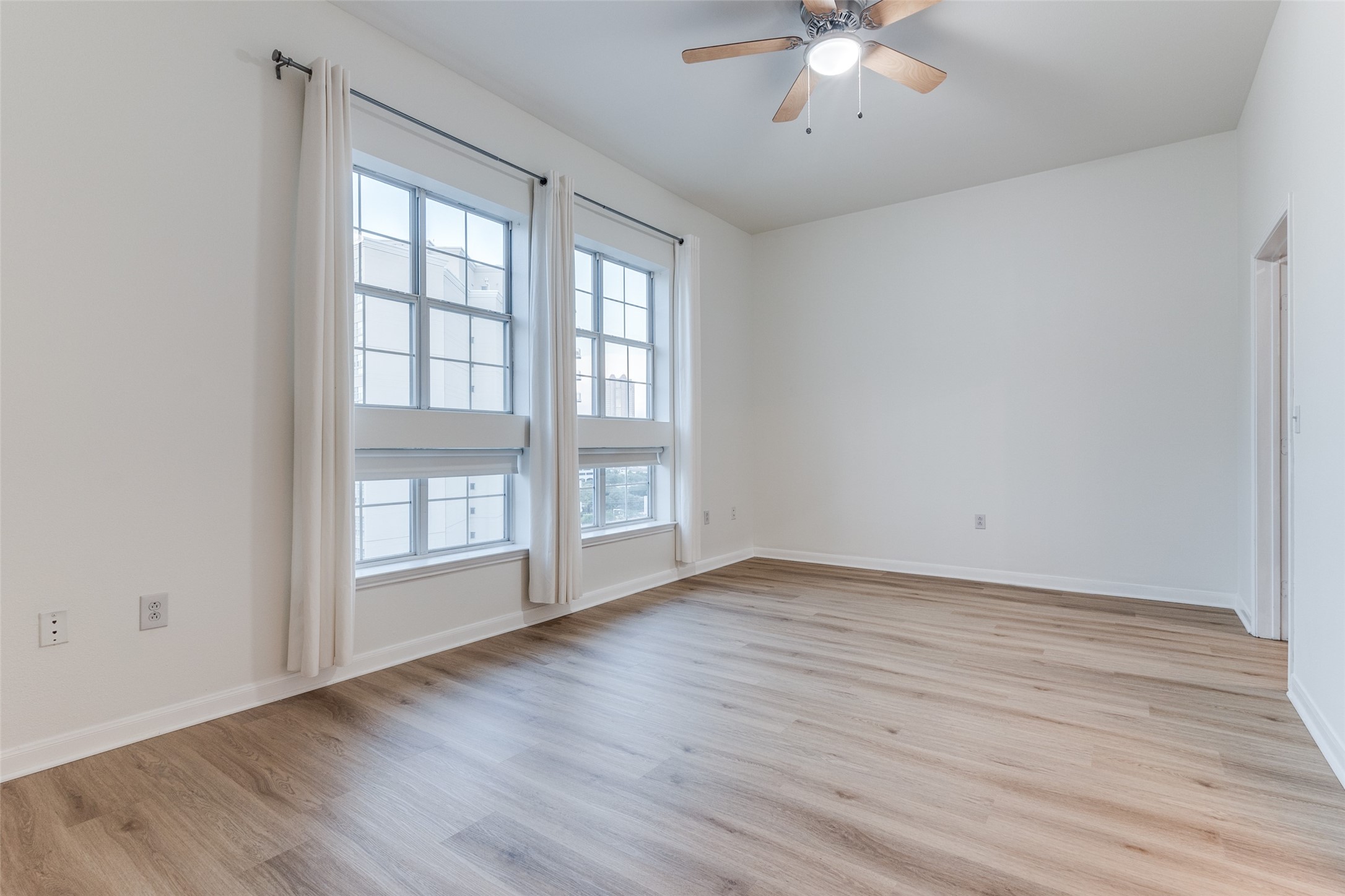 3225 Turtle Creek Boulevard 1417