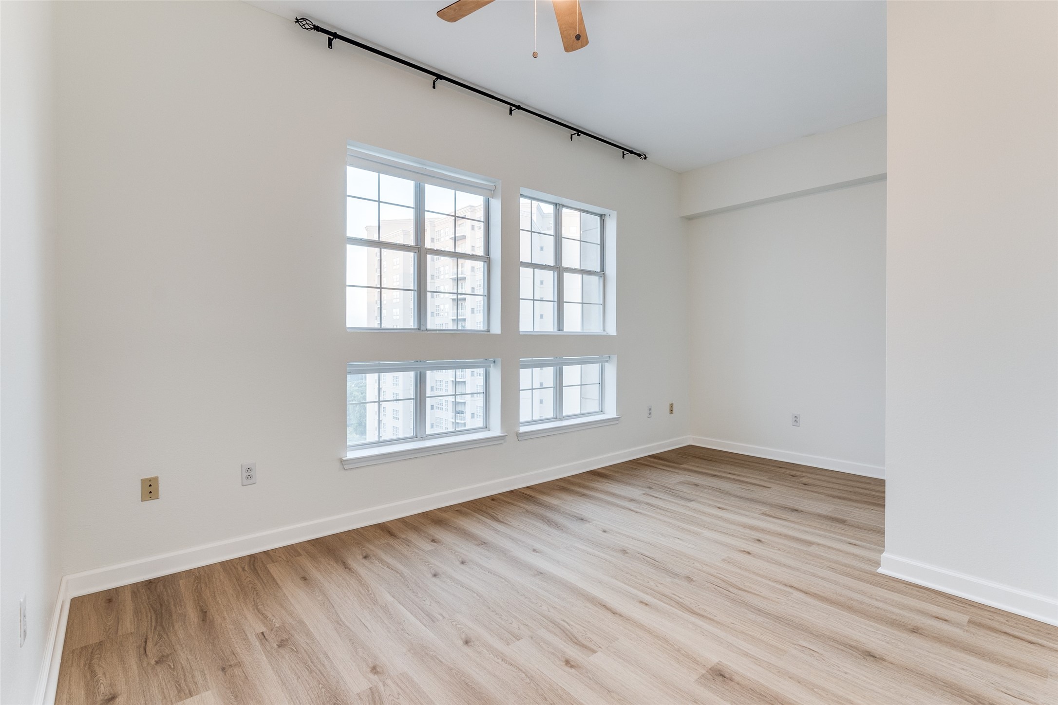 3225 Turtle Creek Boulevard 1417