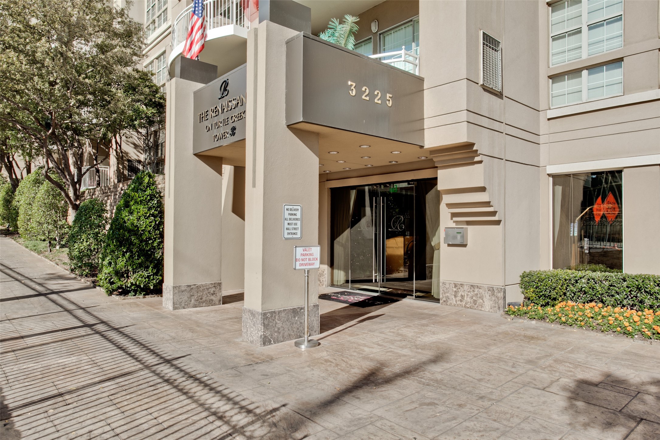 3225 Turtle Creek Boulevard 1417