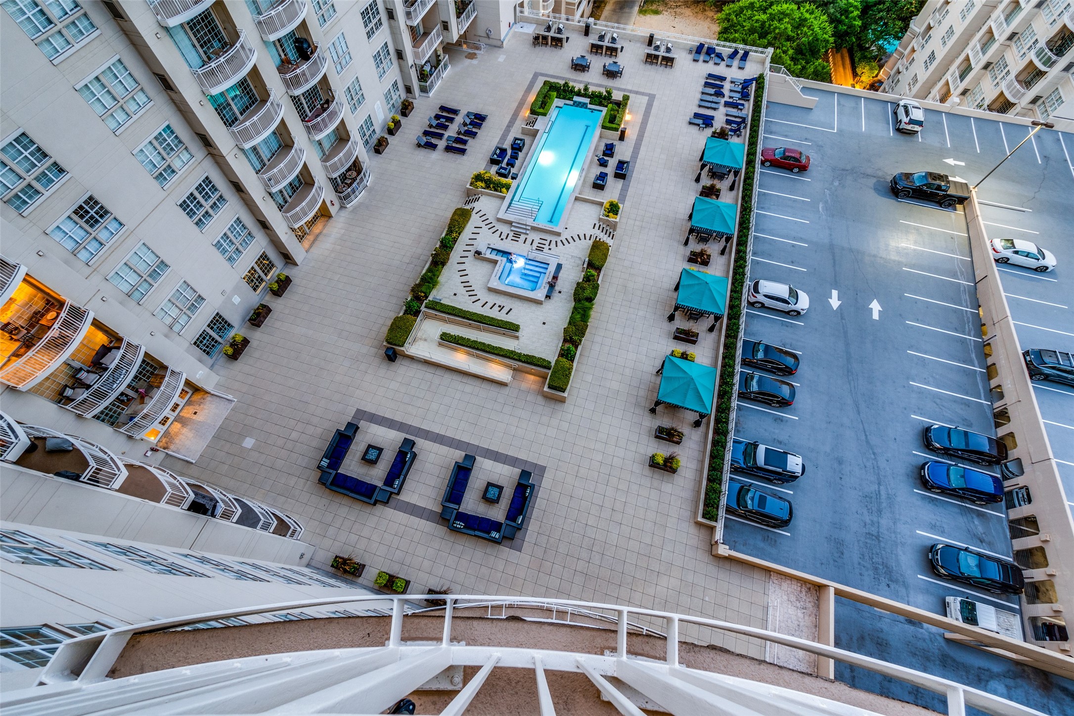 3225 Turtle Creek Boulevard 1417