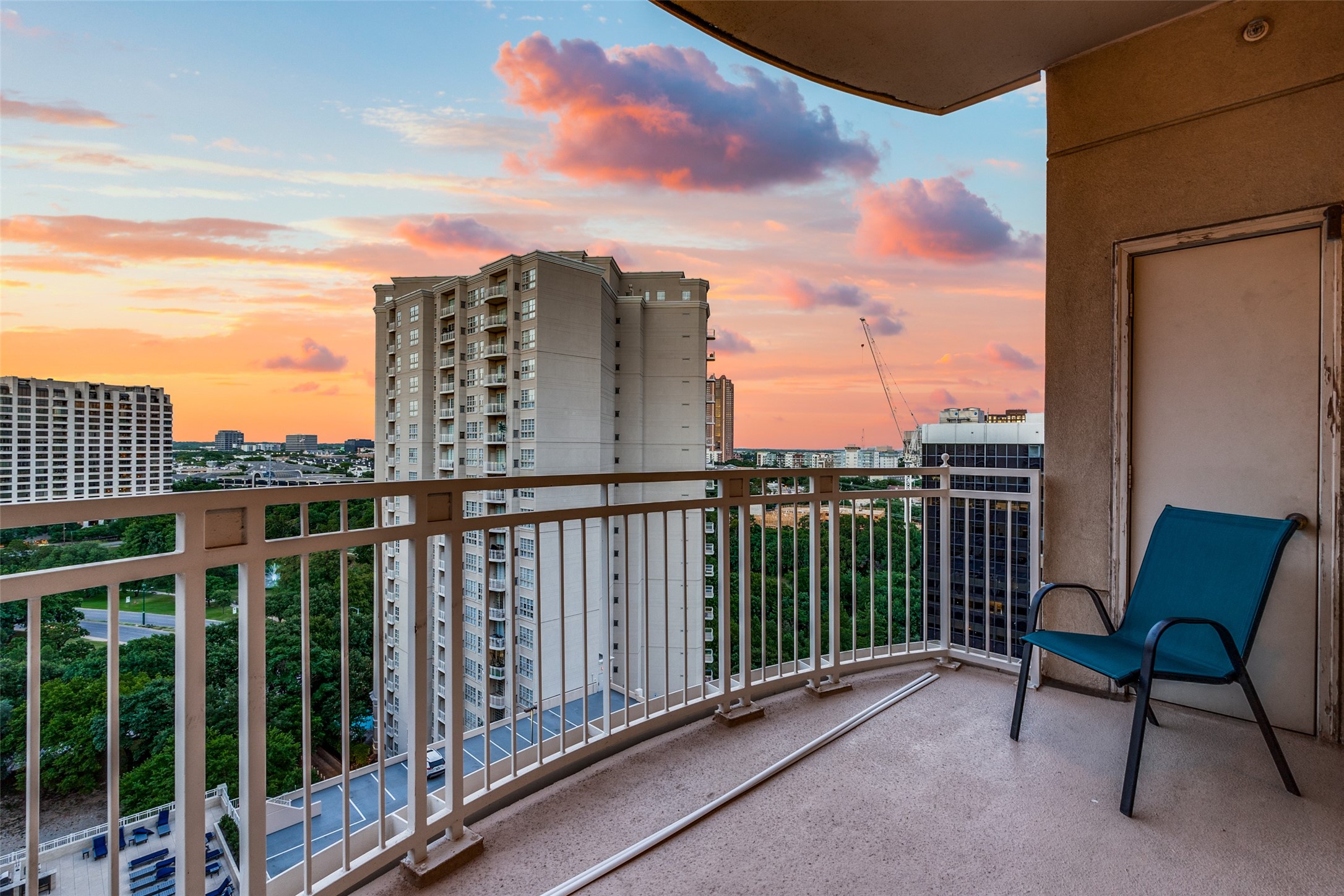 3225 Turtle Creek Boulevard 1417