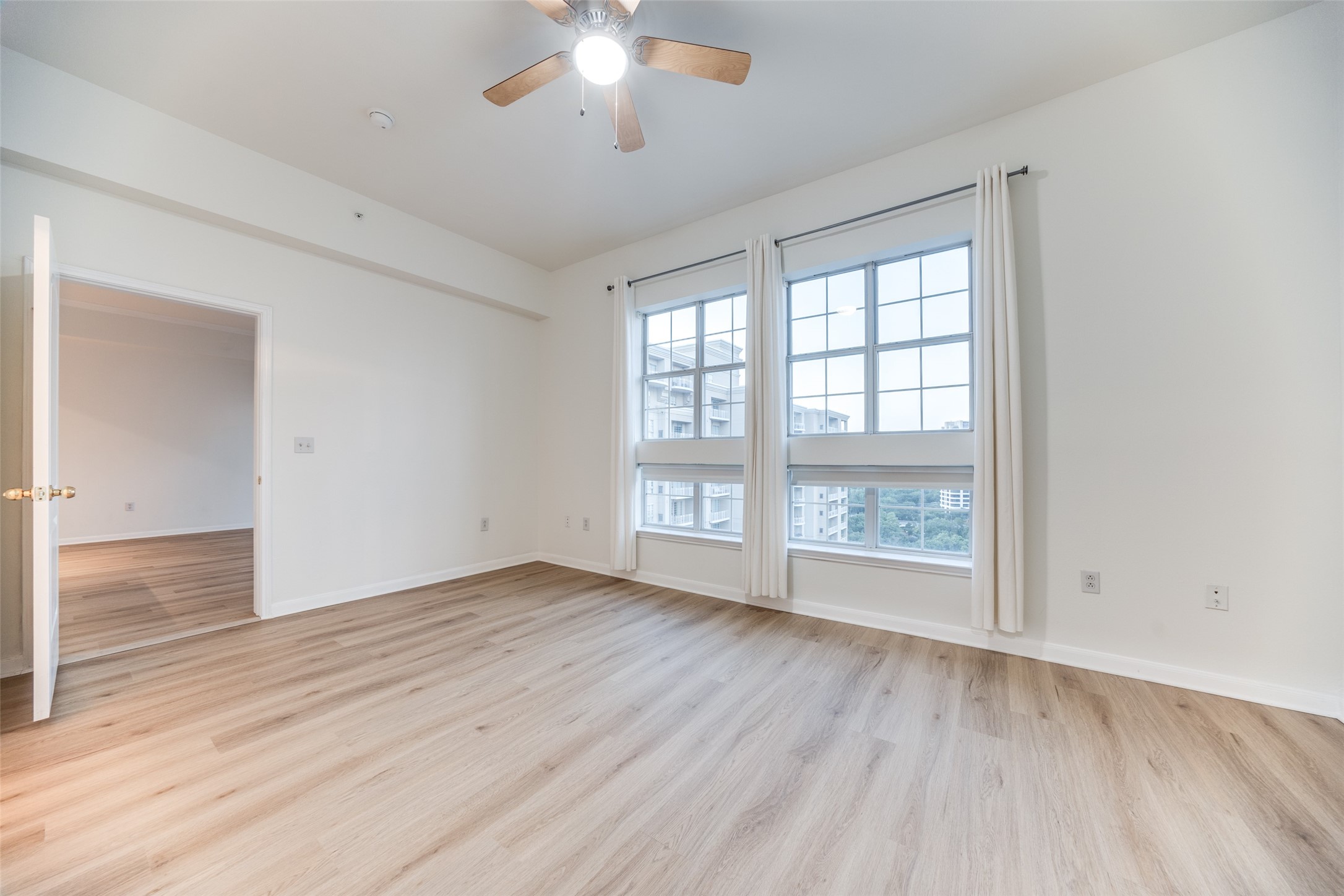 3225 Turtle Creek Boulevard 1417