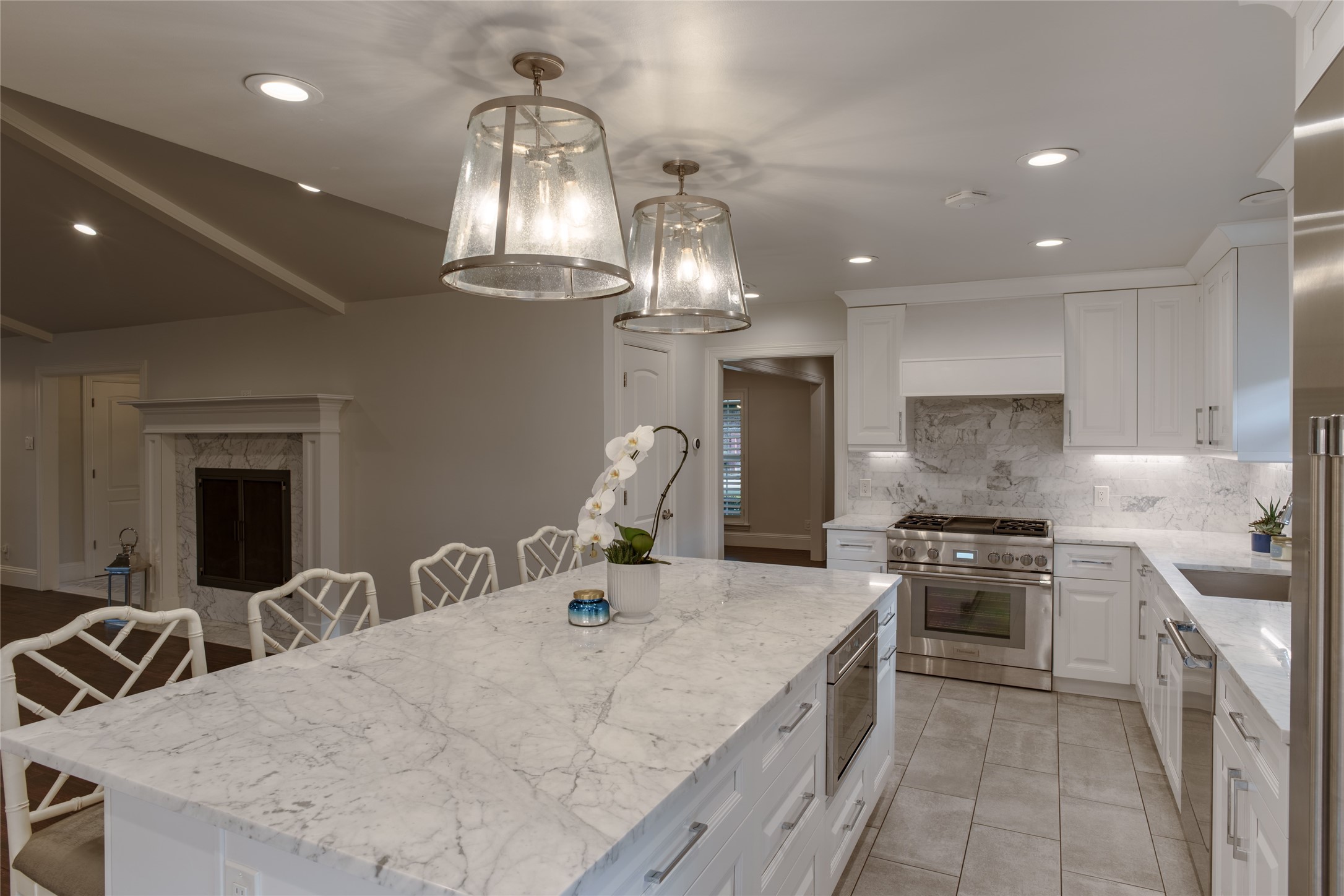 7363 Meadow Oaks Drive
