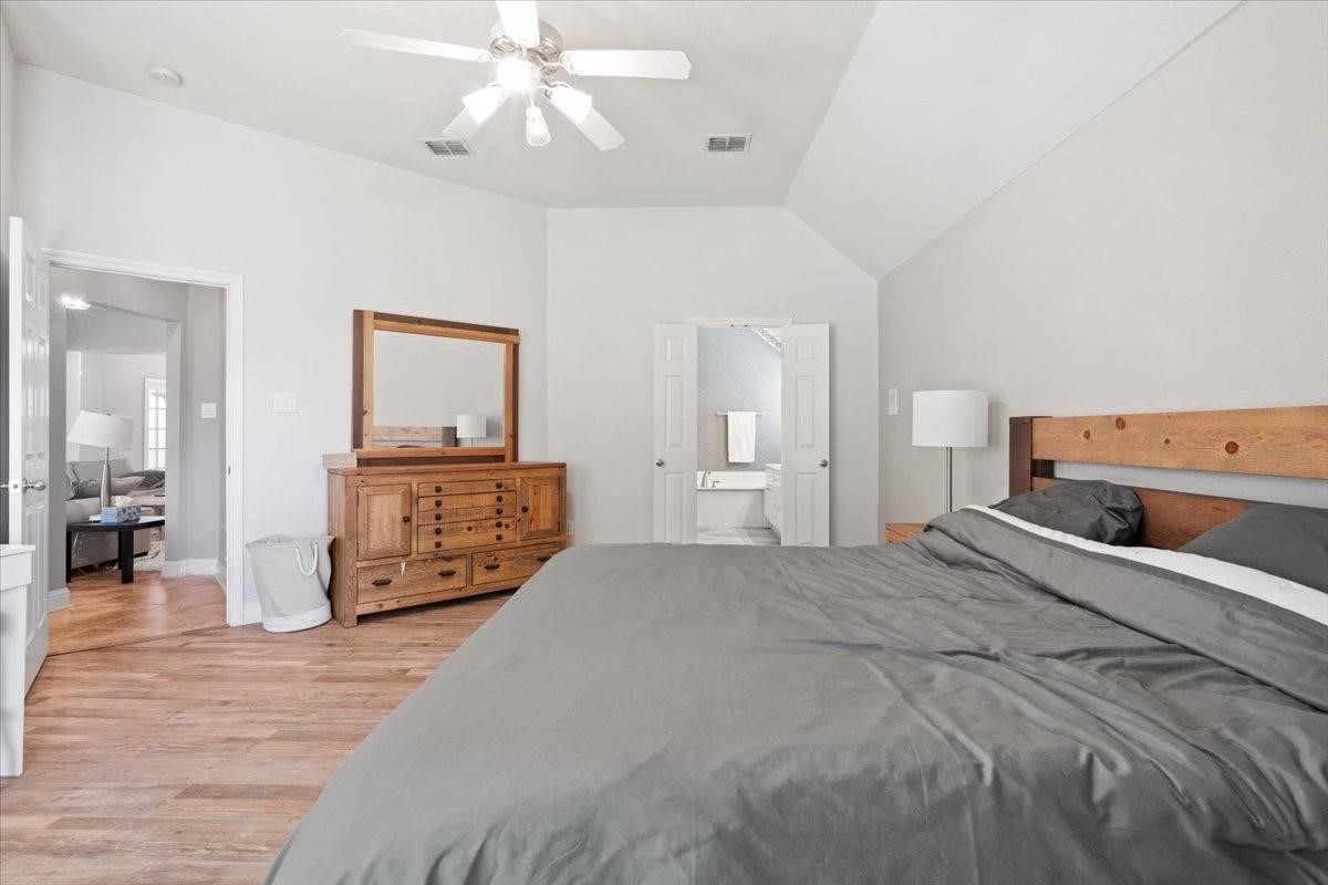 1314 San Mateo Drive