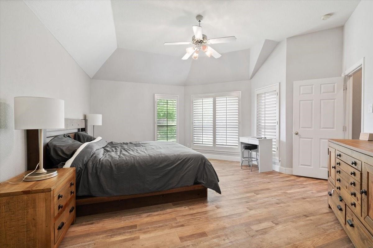 1314 San Mateo Drive