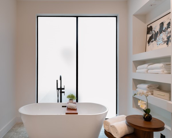 220 Sunset Point Trail