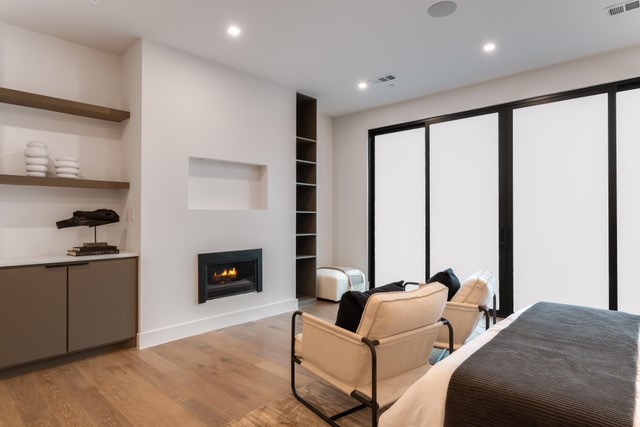 220 Sunset Point Trail