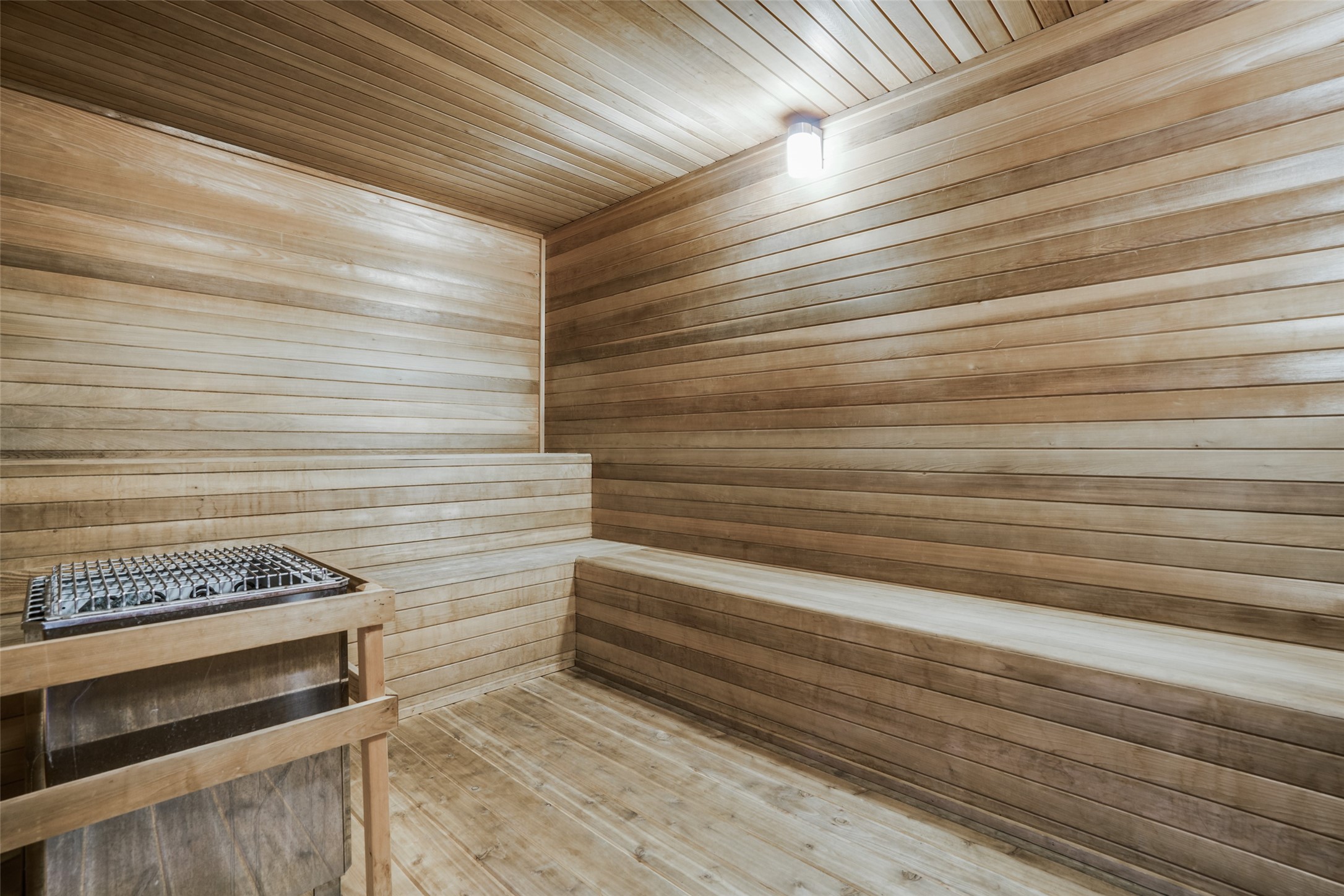 3225 Turtle Creek Boulevard 1112