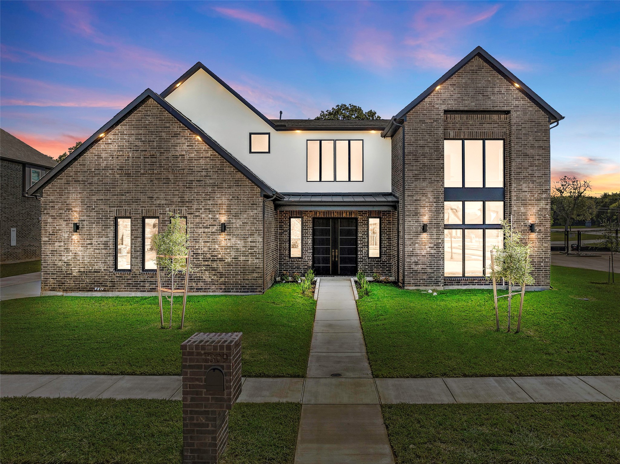 7309 Hidden Way Court