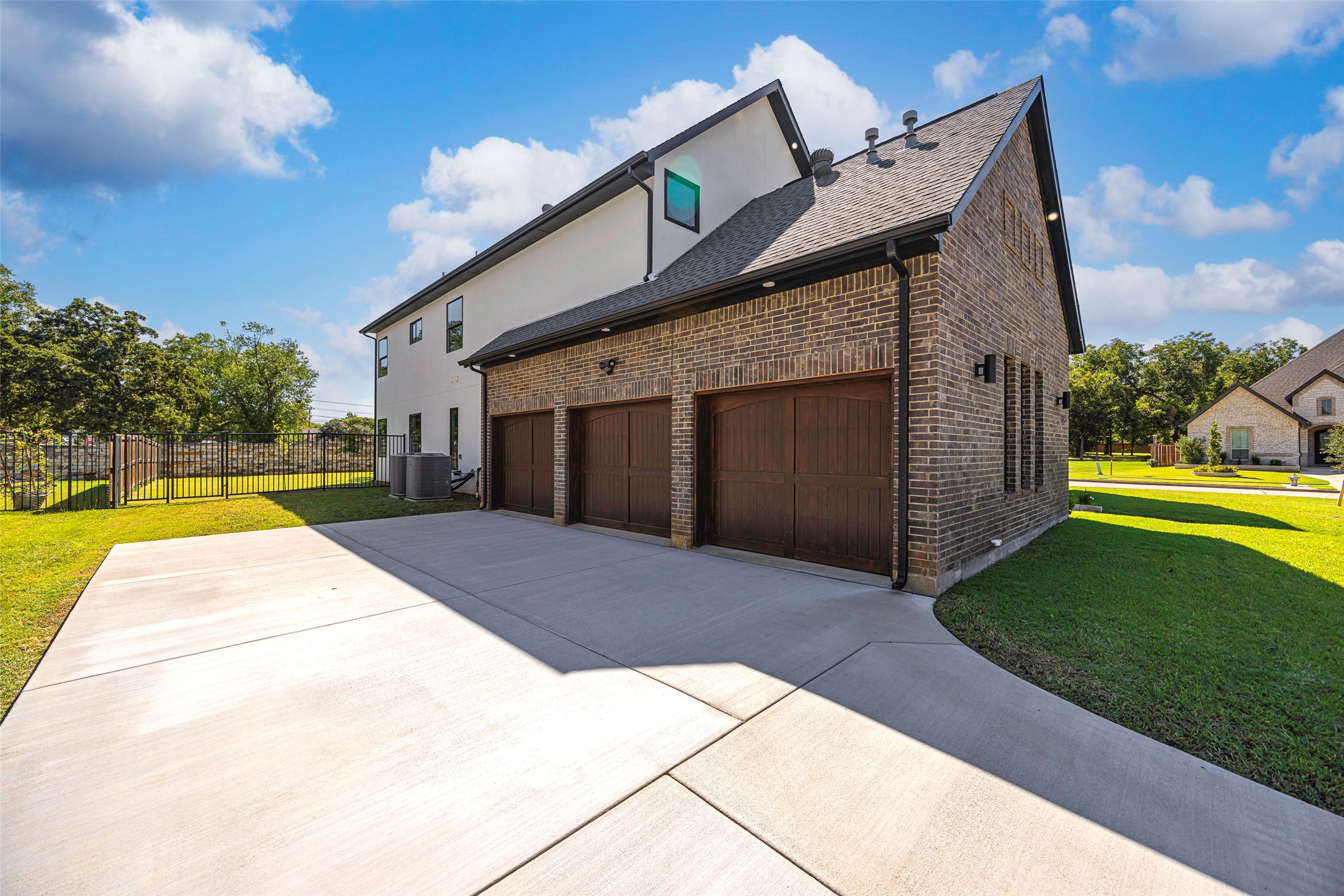 7309 Hidden Way Court