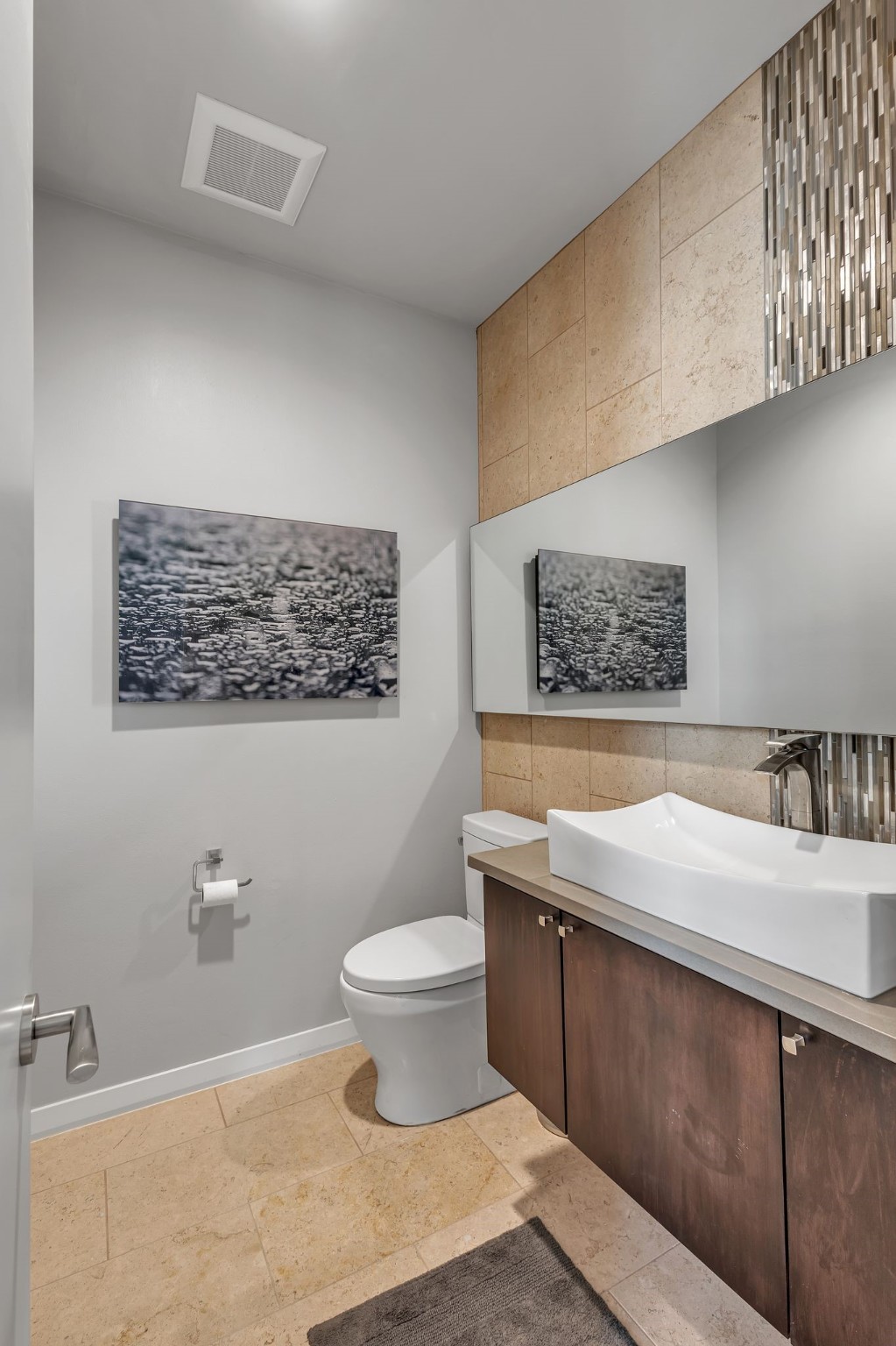 5958 Club Oaks Circle