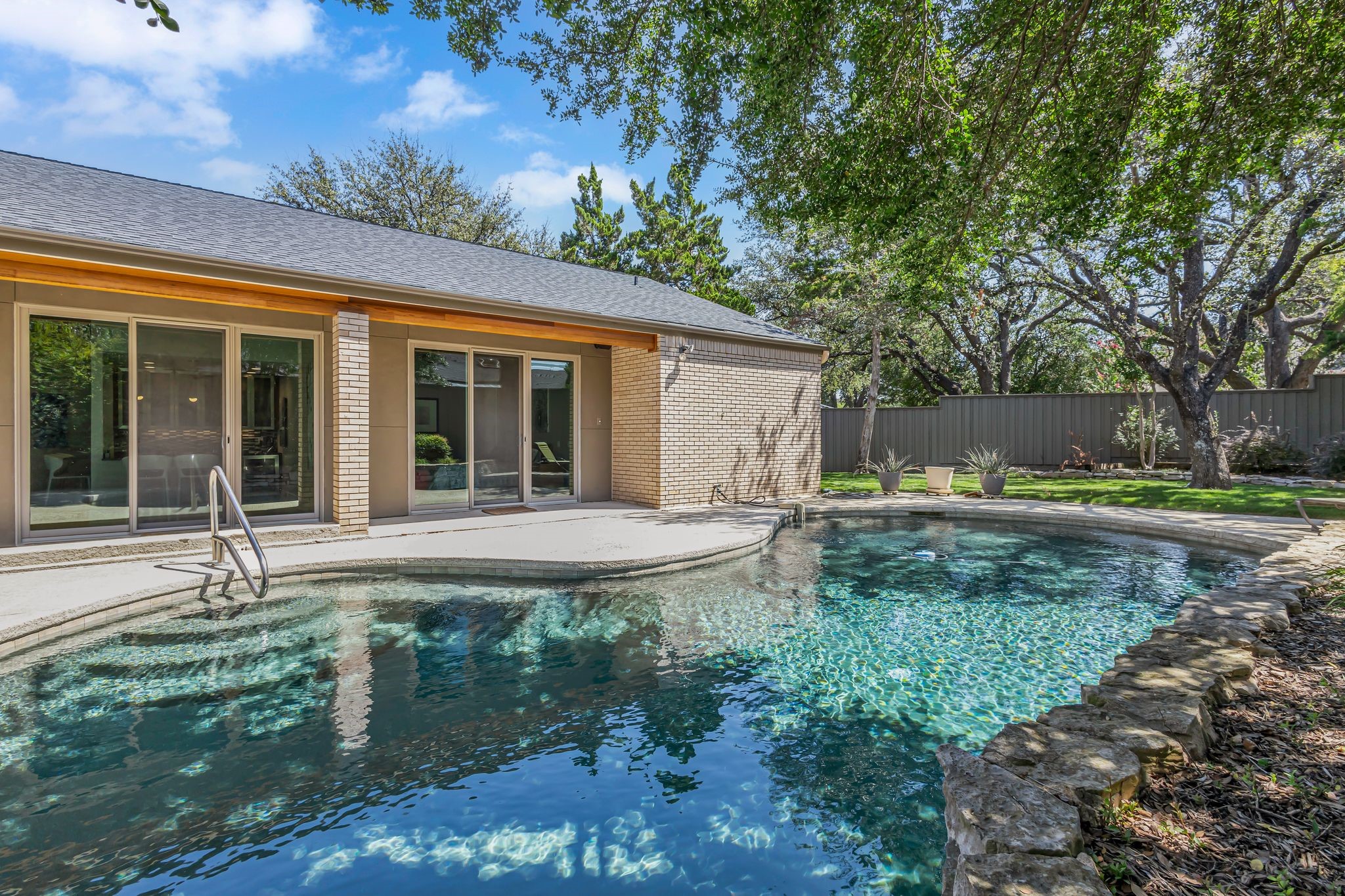 5958 Club Oaks Circle