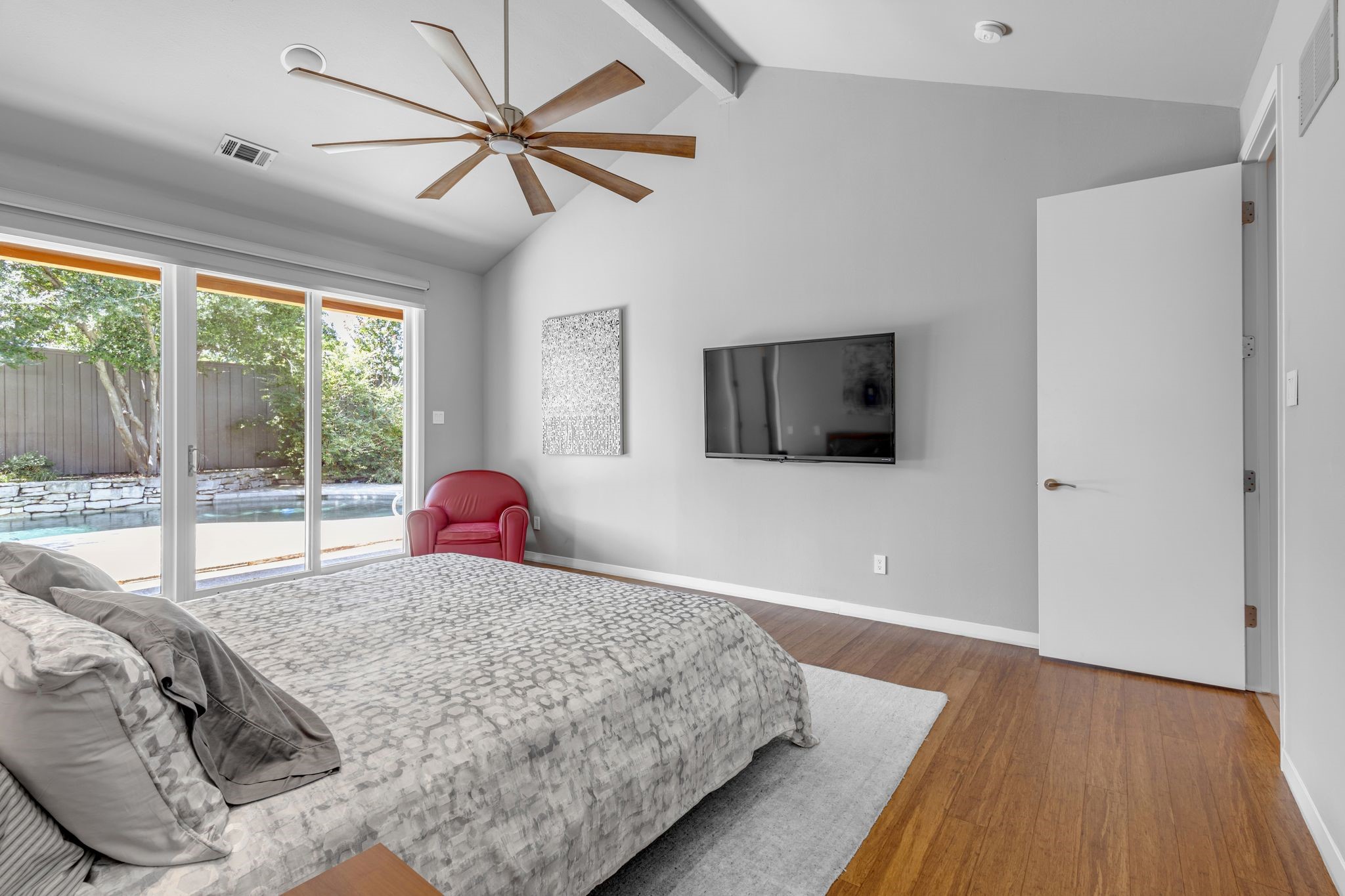 5958 Club Oaks Circle