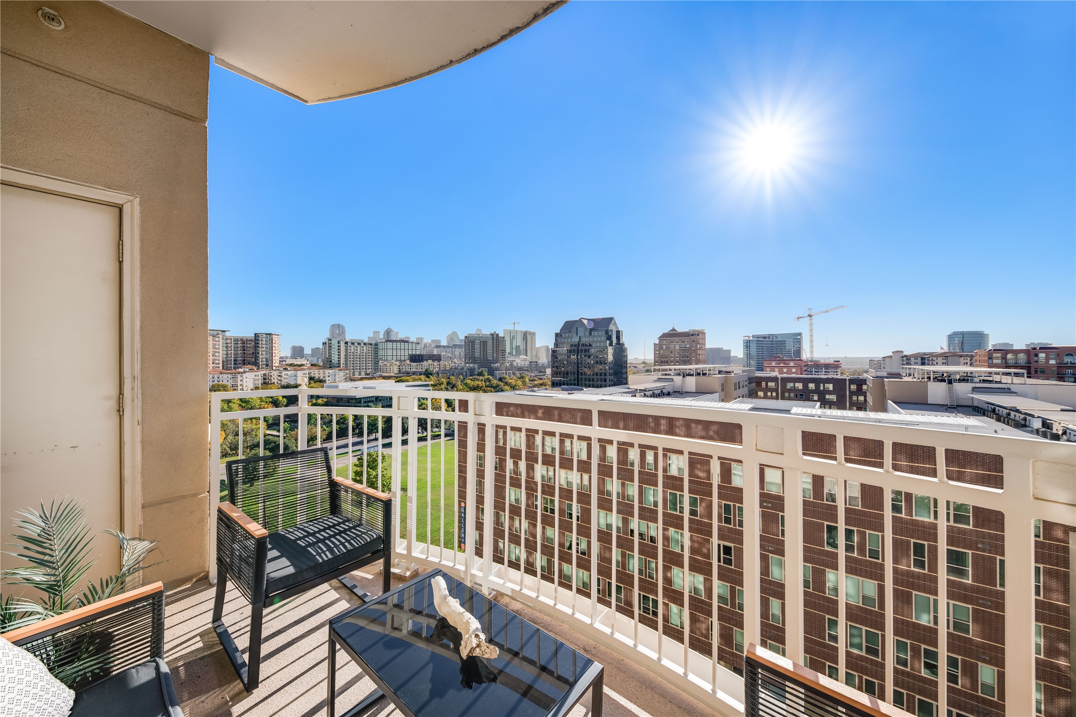 3225 Turtle Creek Boulevard 920