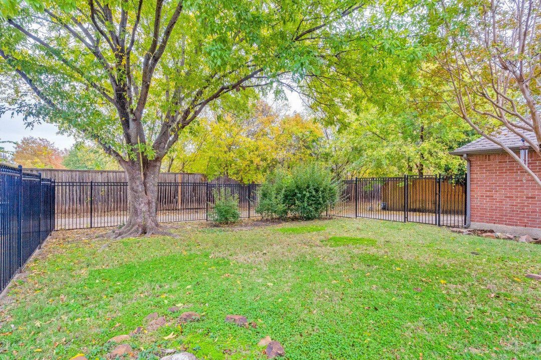 1314 San Mateo Drive