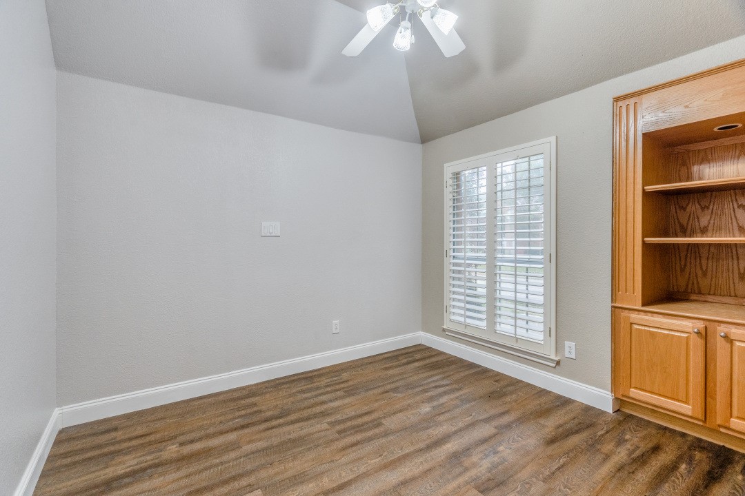 1314 San Mateo Drive