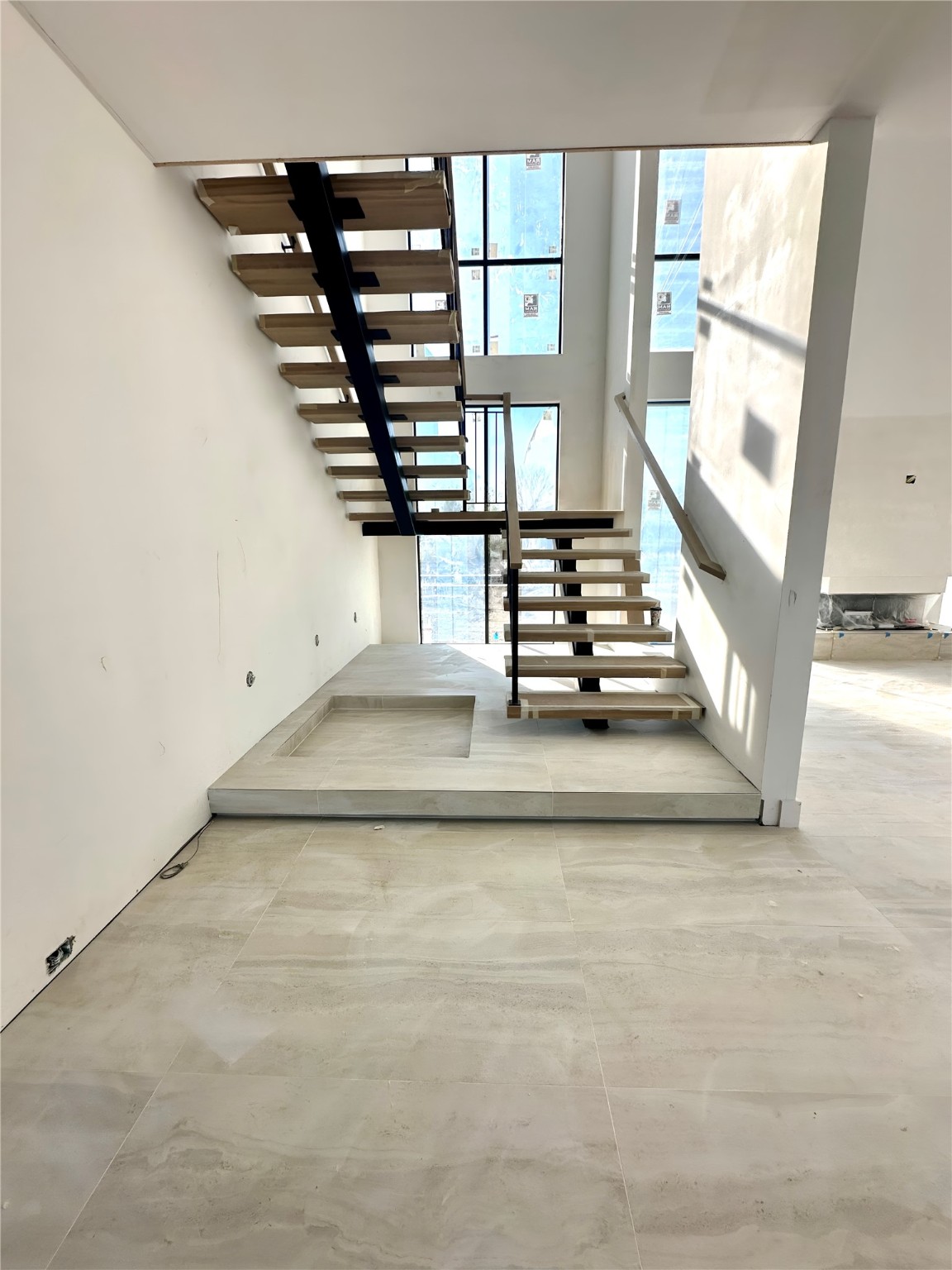 229 Sunset Point Trail