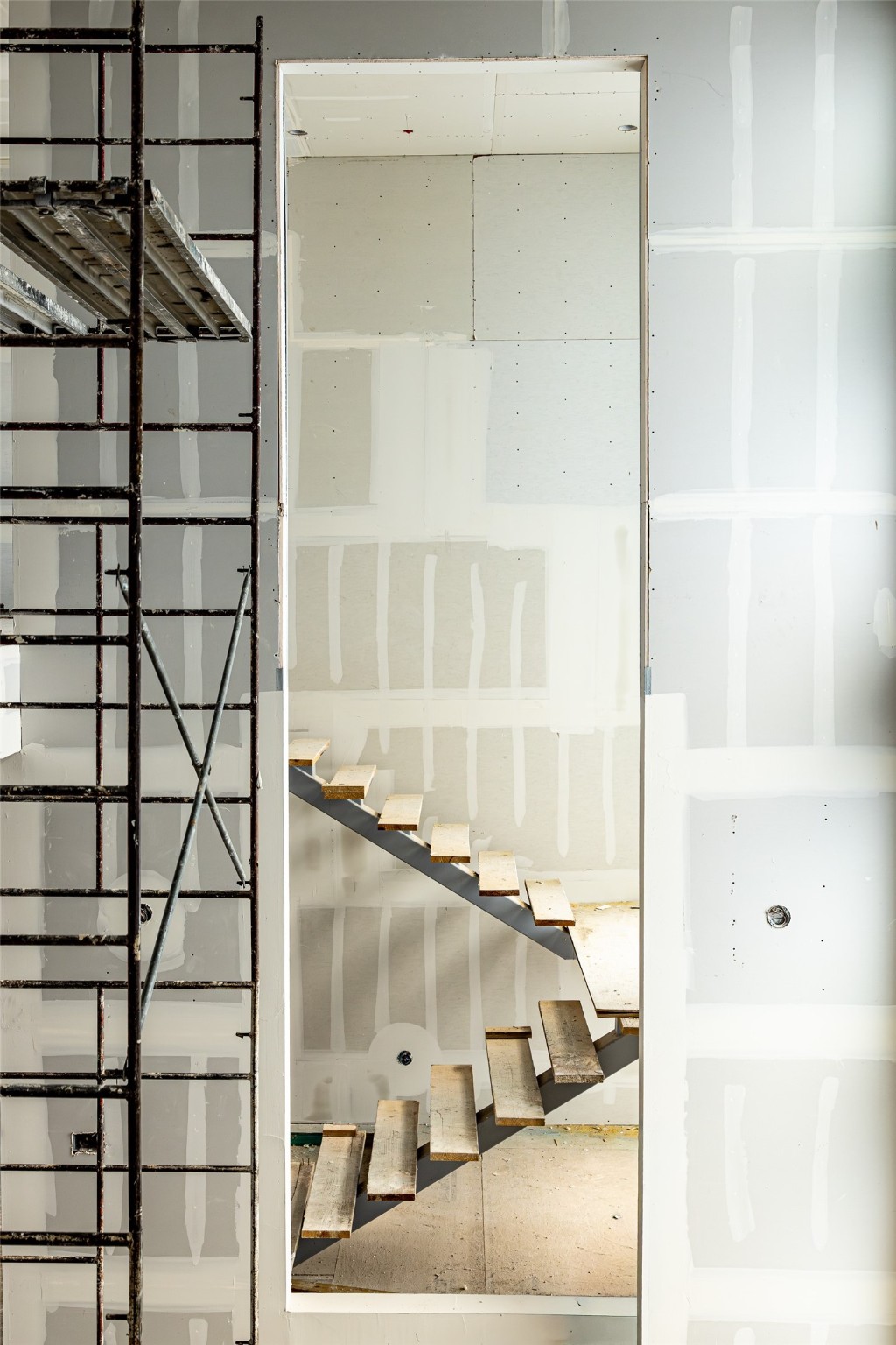 229 Sunset Point Trail