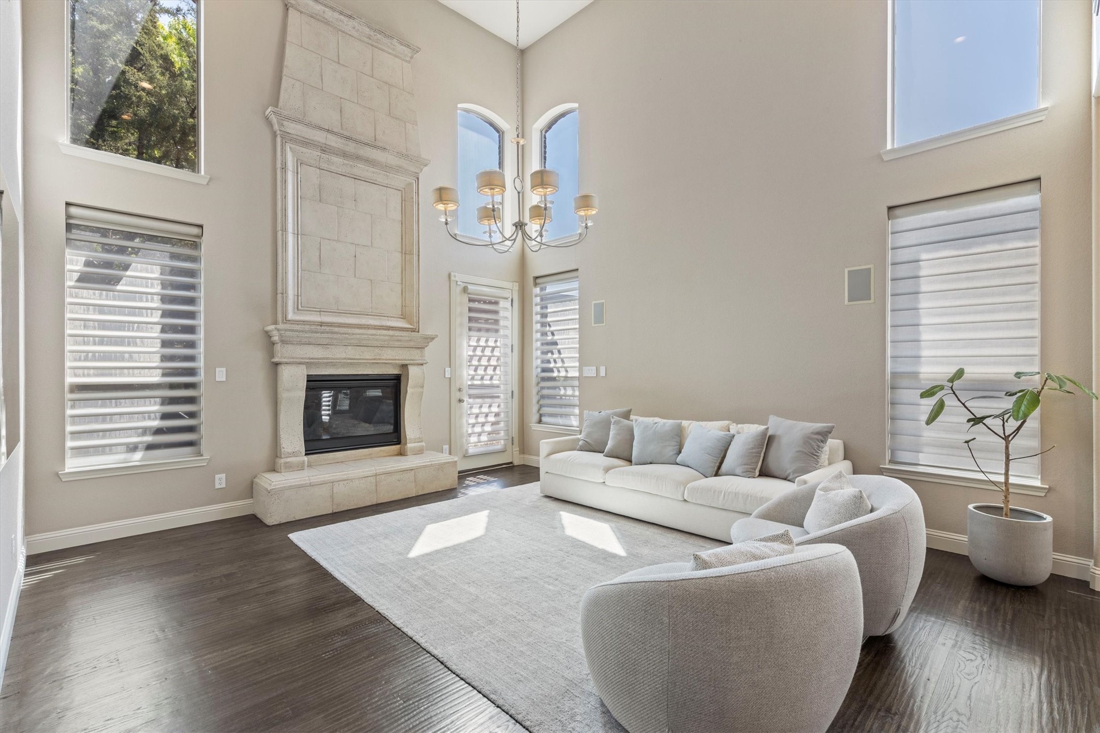 3420 Bridgewater Drive