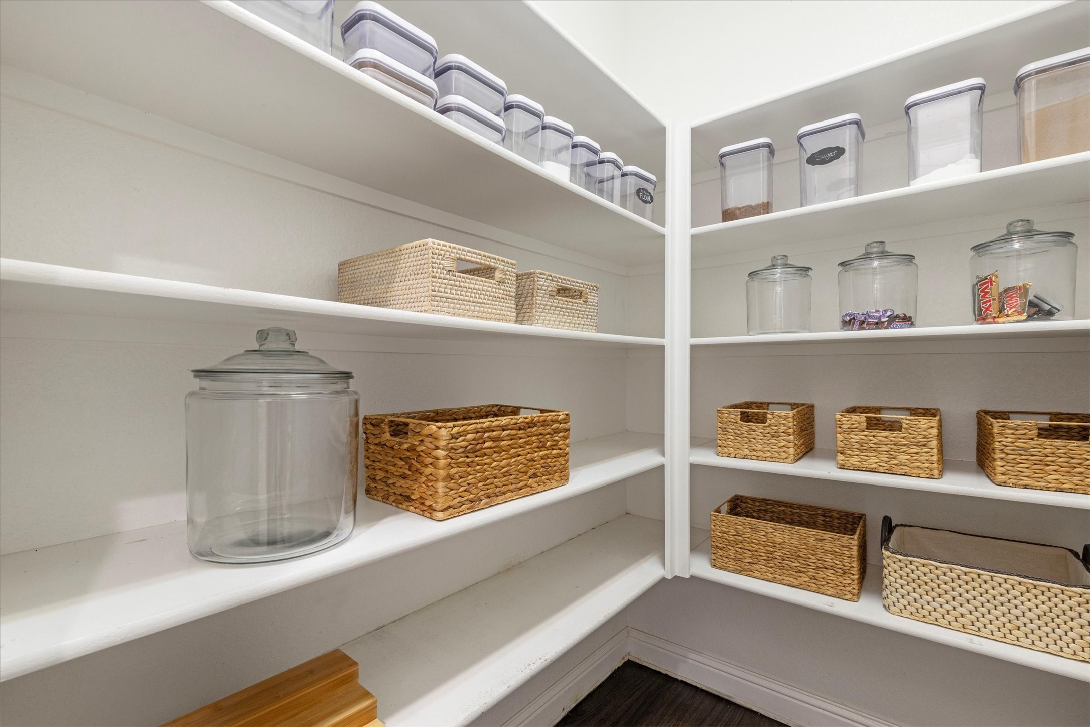 3420 Bridgewater Drive