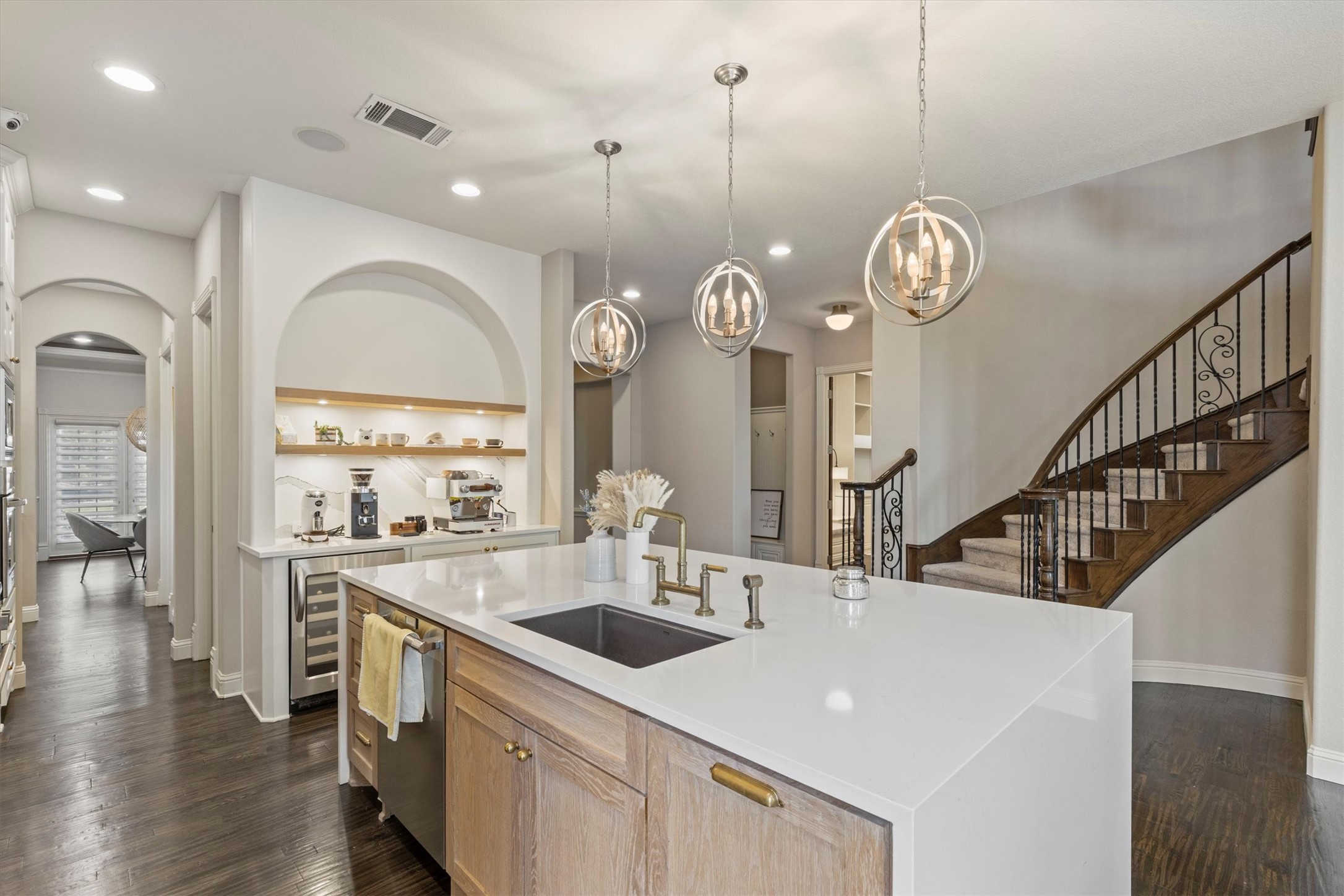 3420 Bridgewater Drive