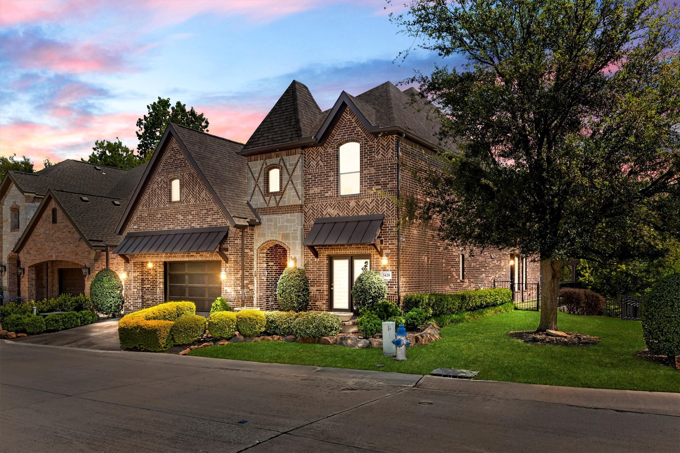 3420 Bridgewater Drive