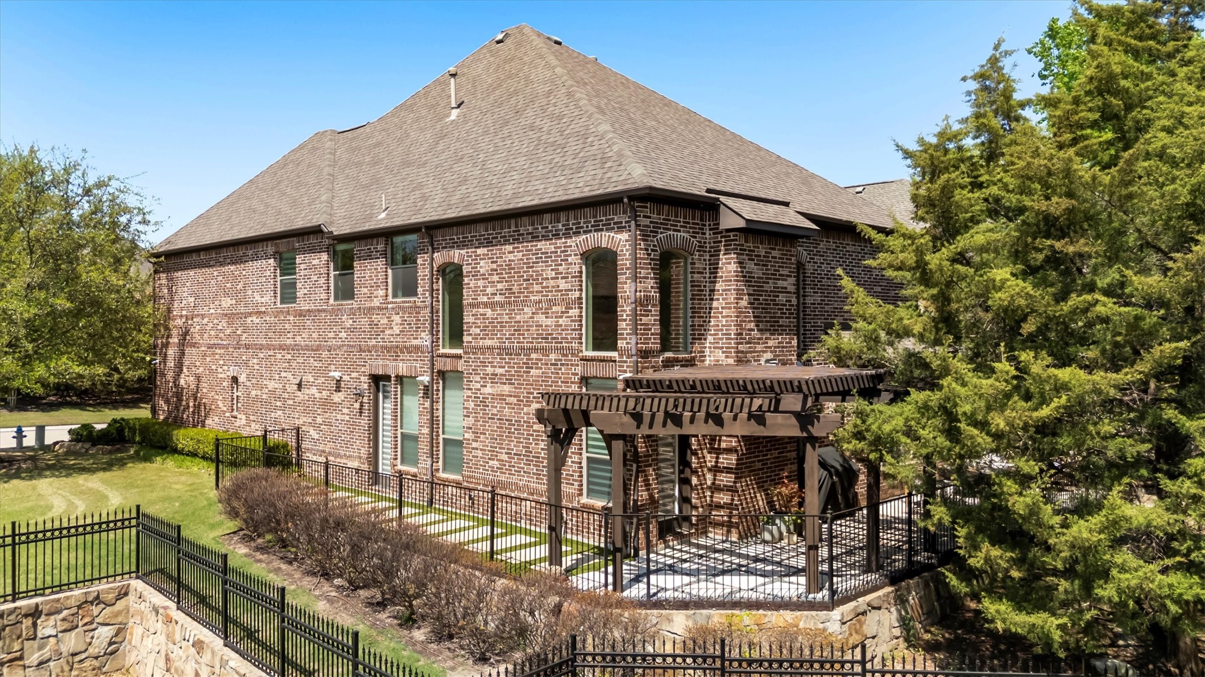 3420 Bridgewater Drive