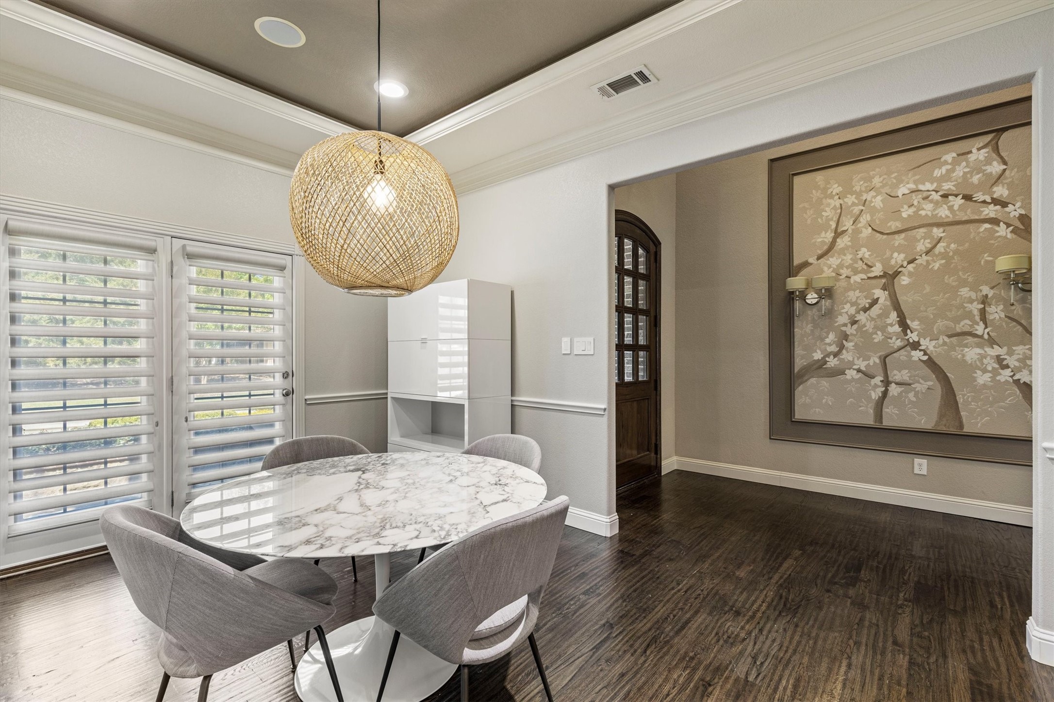 3420 Bridgewater Drive