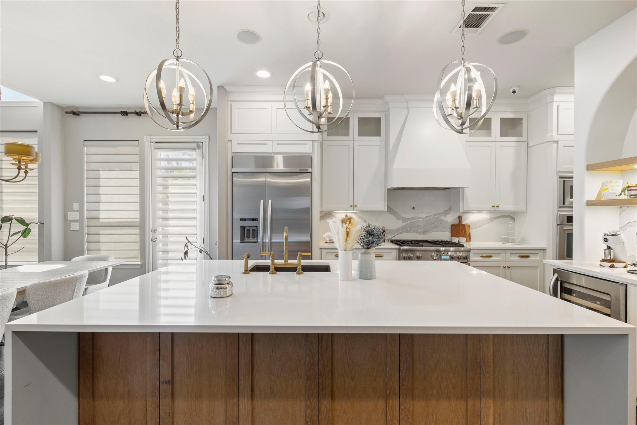 3420 Bridgewater Drive