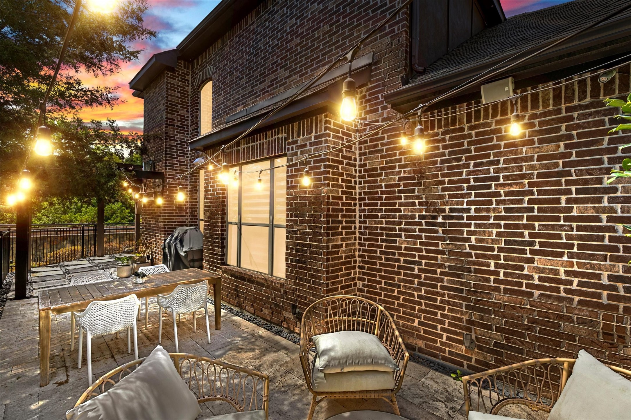 3420 Bridgewater Drive