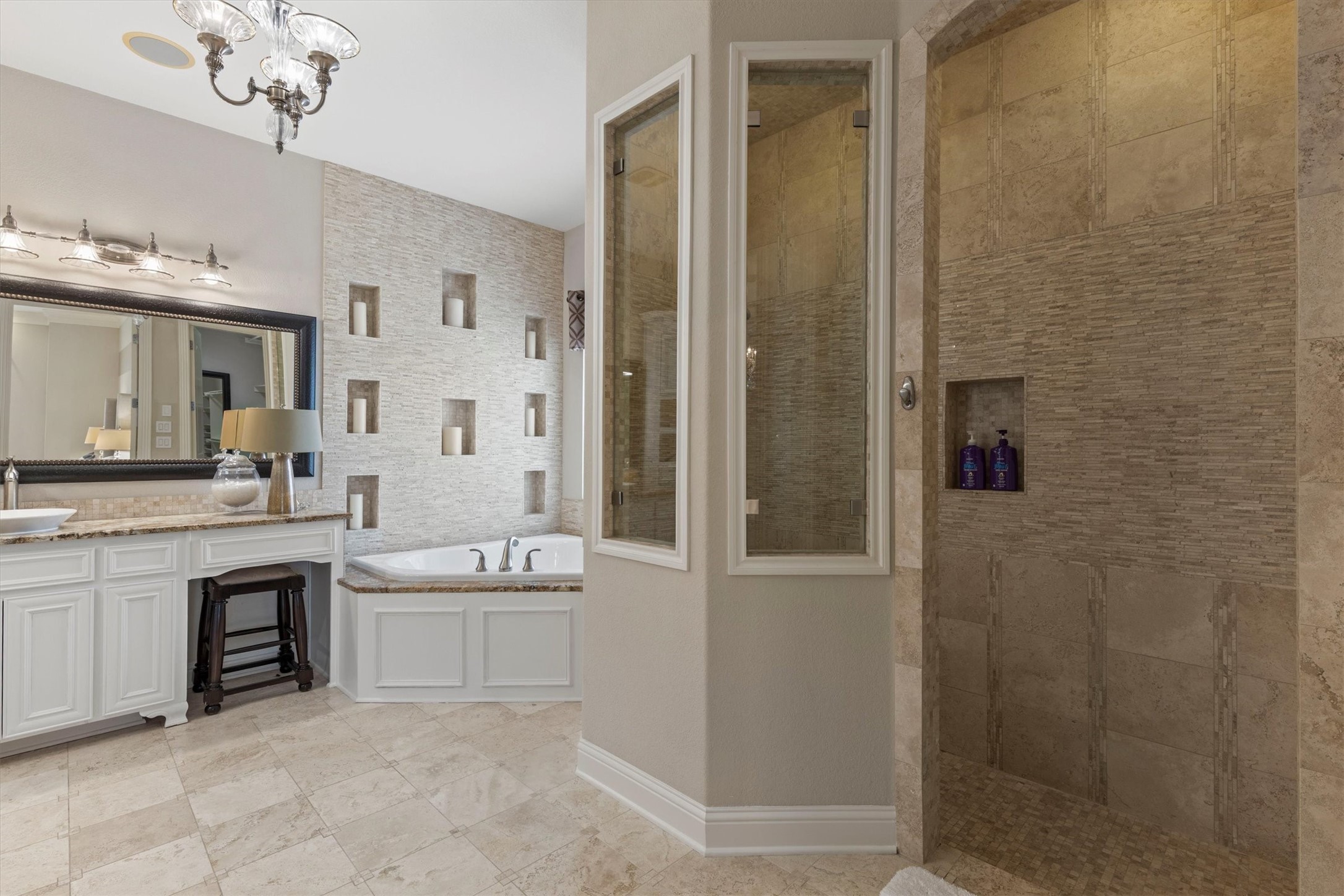 3420 Bridgewater Drive