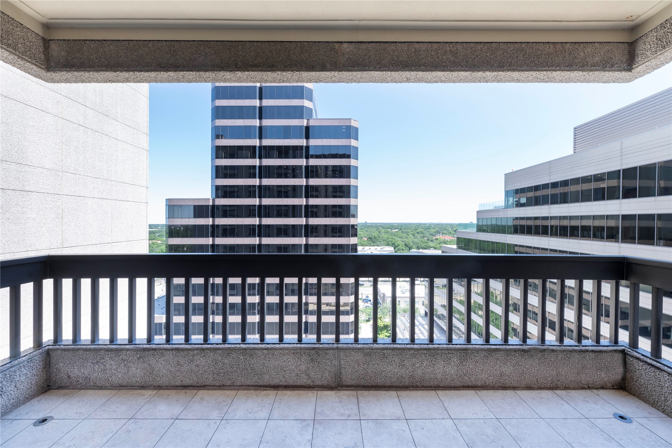 5909 Luther Lane 1700