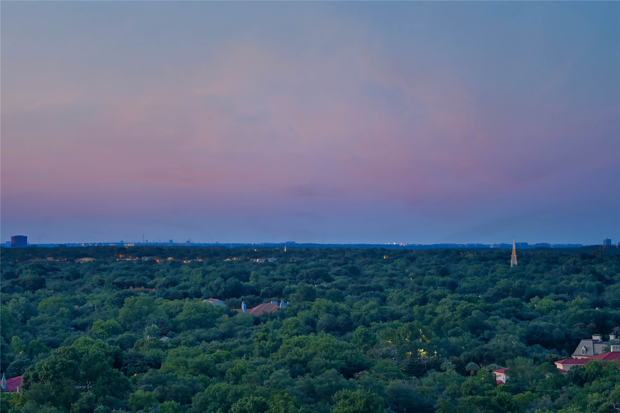 5909 Luther Lane 1700